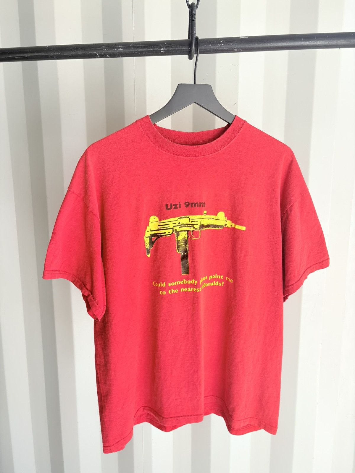 Vintage Vintage Uzi Closest Mcdonalds Shirt Faded Thrashed GRUNGE Size US XL / EU 56 / 4 - 1 Thumbnail