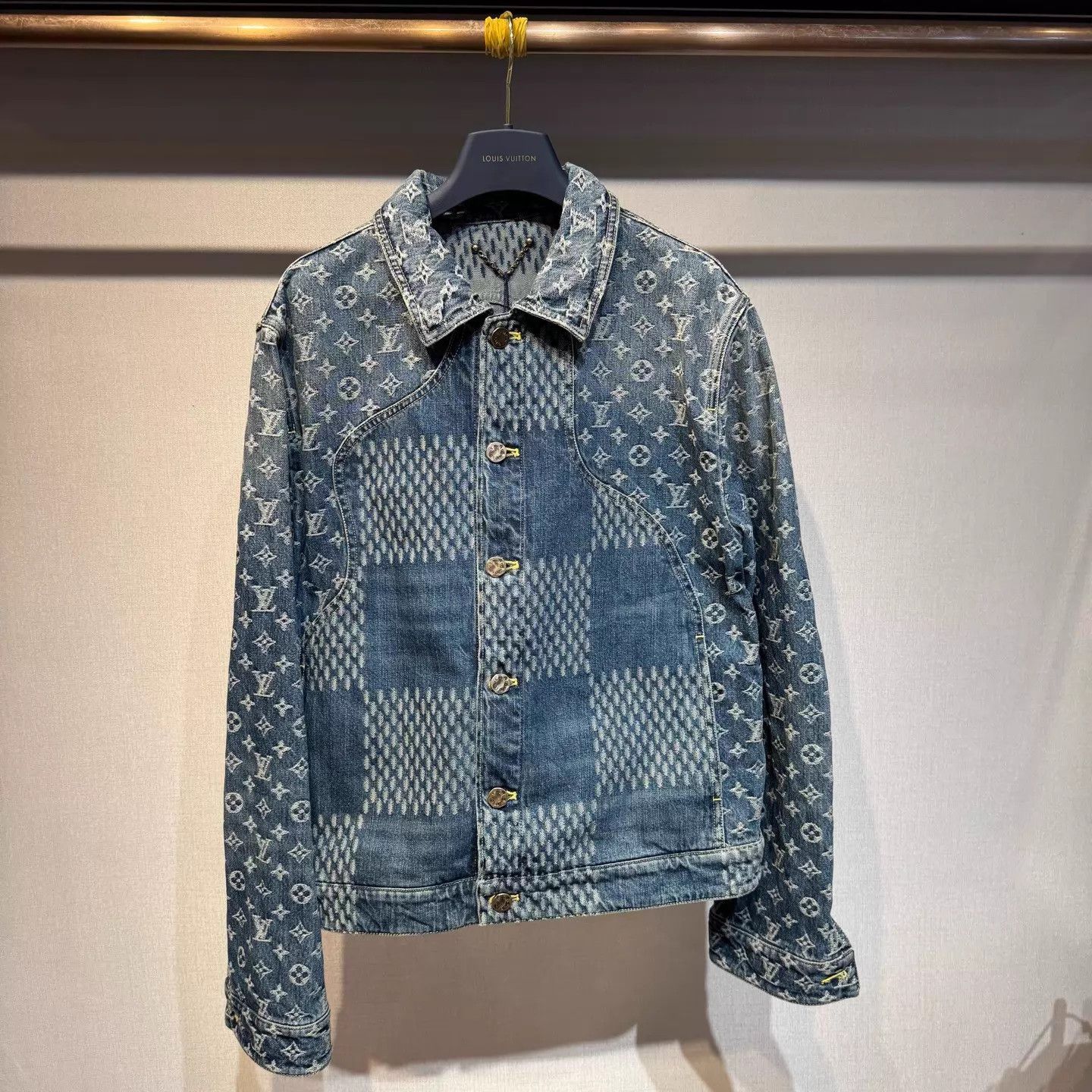 Louis Vuitton Louis Vuitton x nigo Blue Denim Jacket 48 New Size US M / EU 48-50 / 2 - 1 Thumbnail