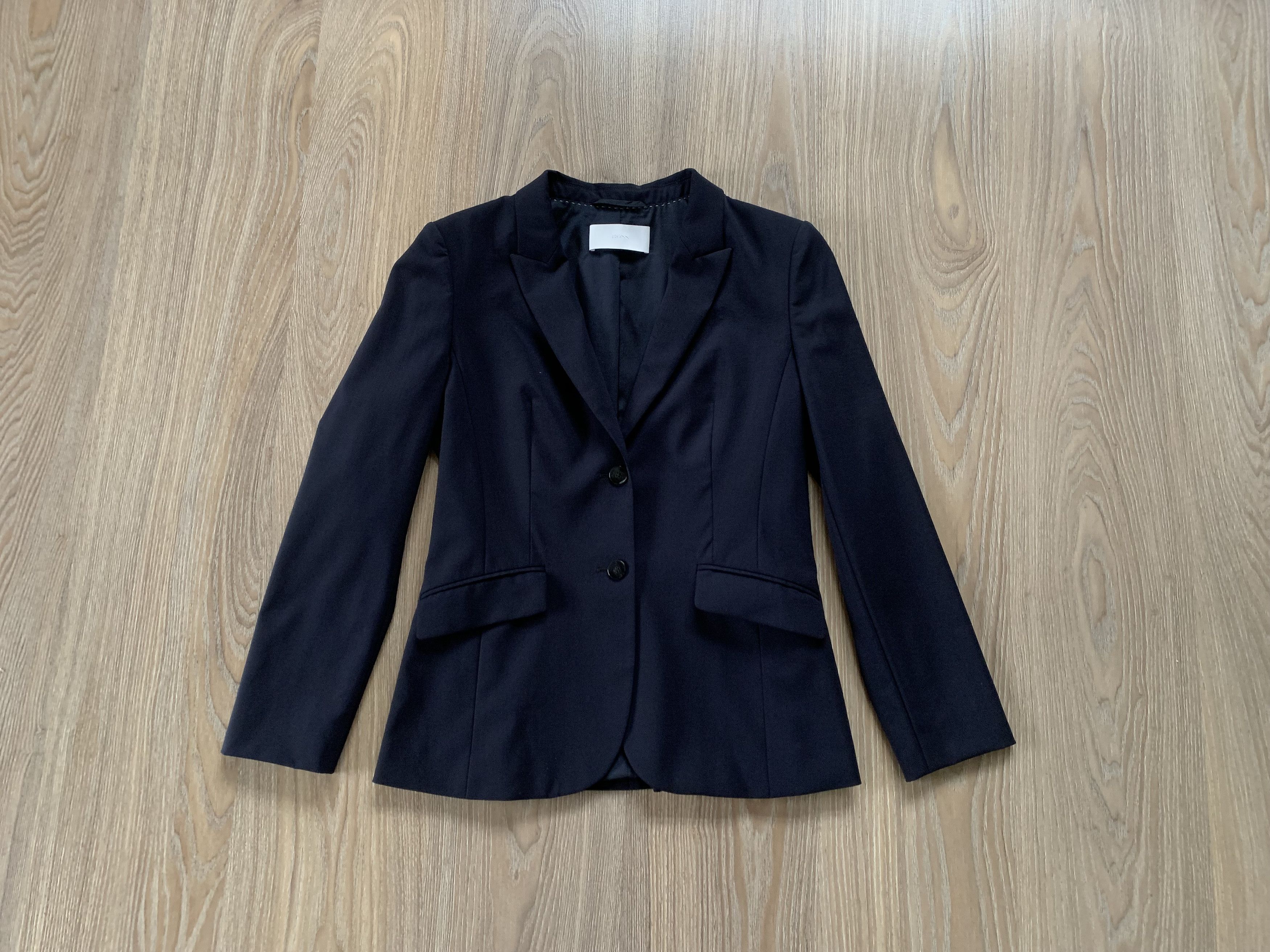 Hugo Boss Hugo Boss Classic Wool Blazer Size S / US 4 / IT 40 - 1 Thumbnail