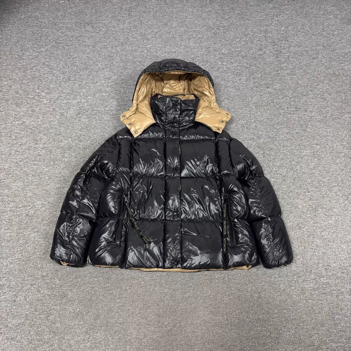 Moncler Moncler Shiny Black Hooded Puffer Size 2 99 New Size US M / EU 48-50 / 2 - 1 Thumbnail