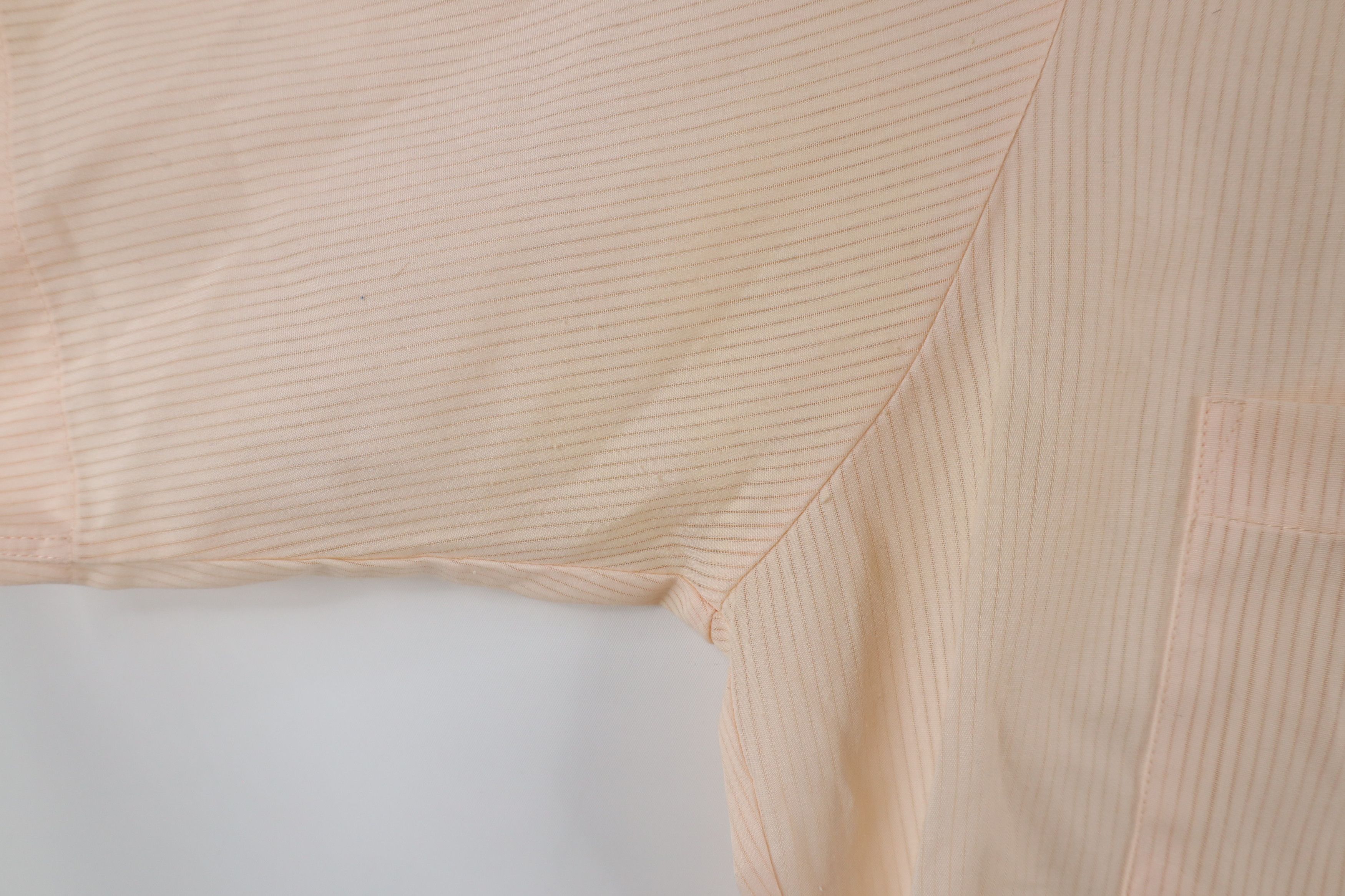 Vintage Vintage 70s Streetwear Short Sleeve Button Shirt Pink Size US L / EU 52-54 / 3 - 6 Thumbnail