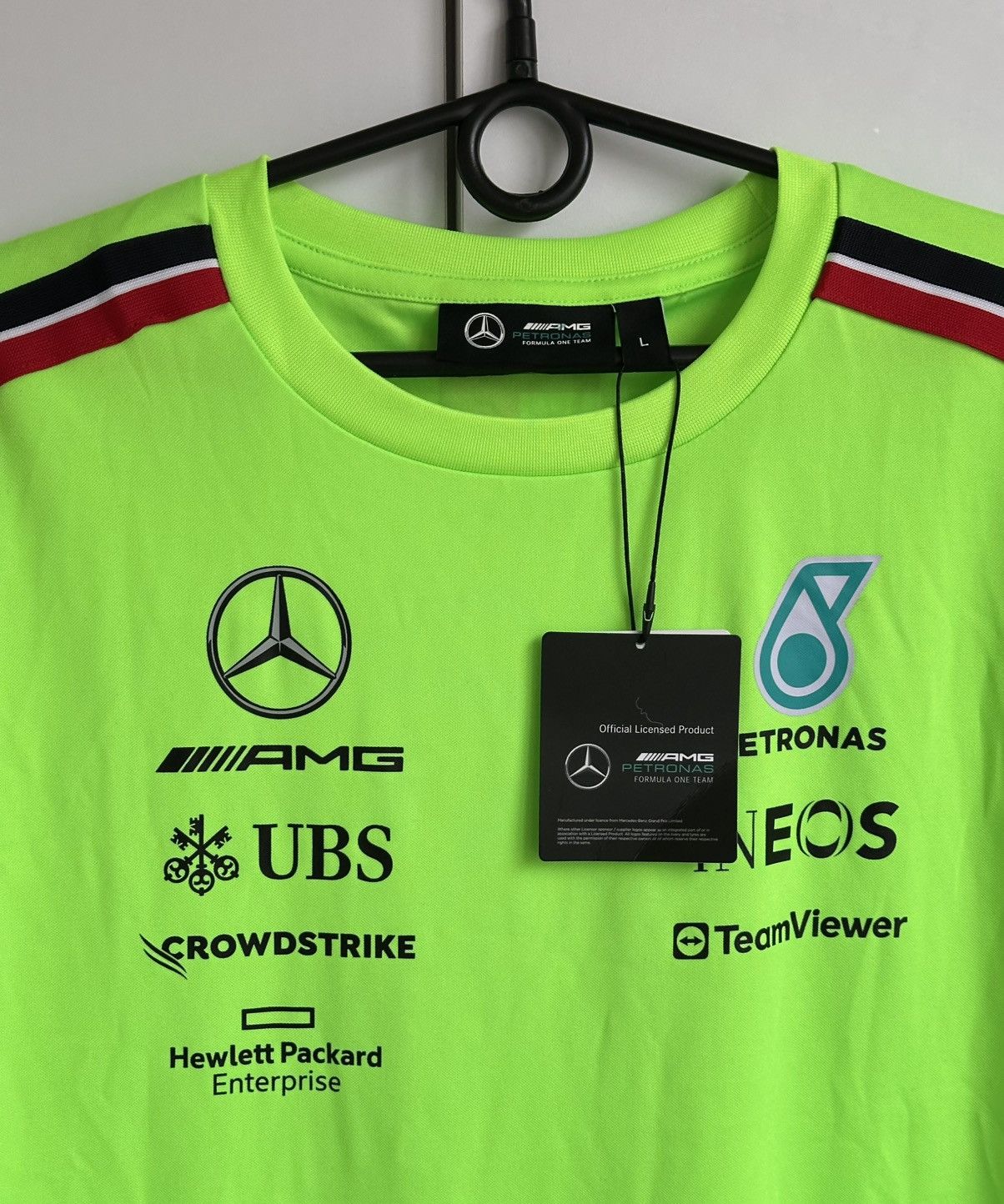 Formula 1 Mercedes-AMG Petronas F1 Team T-Shirt Official Product Size US L / EU 52-54 / 3 - 3 Thumbnail