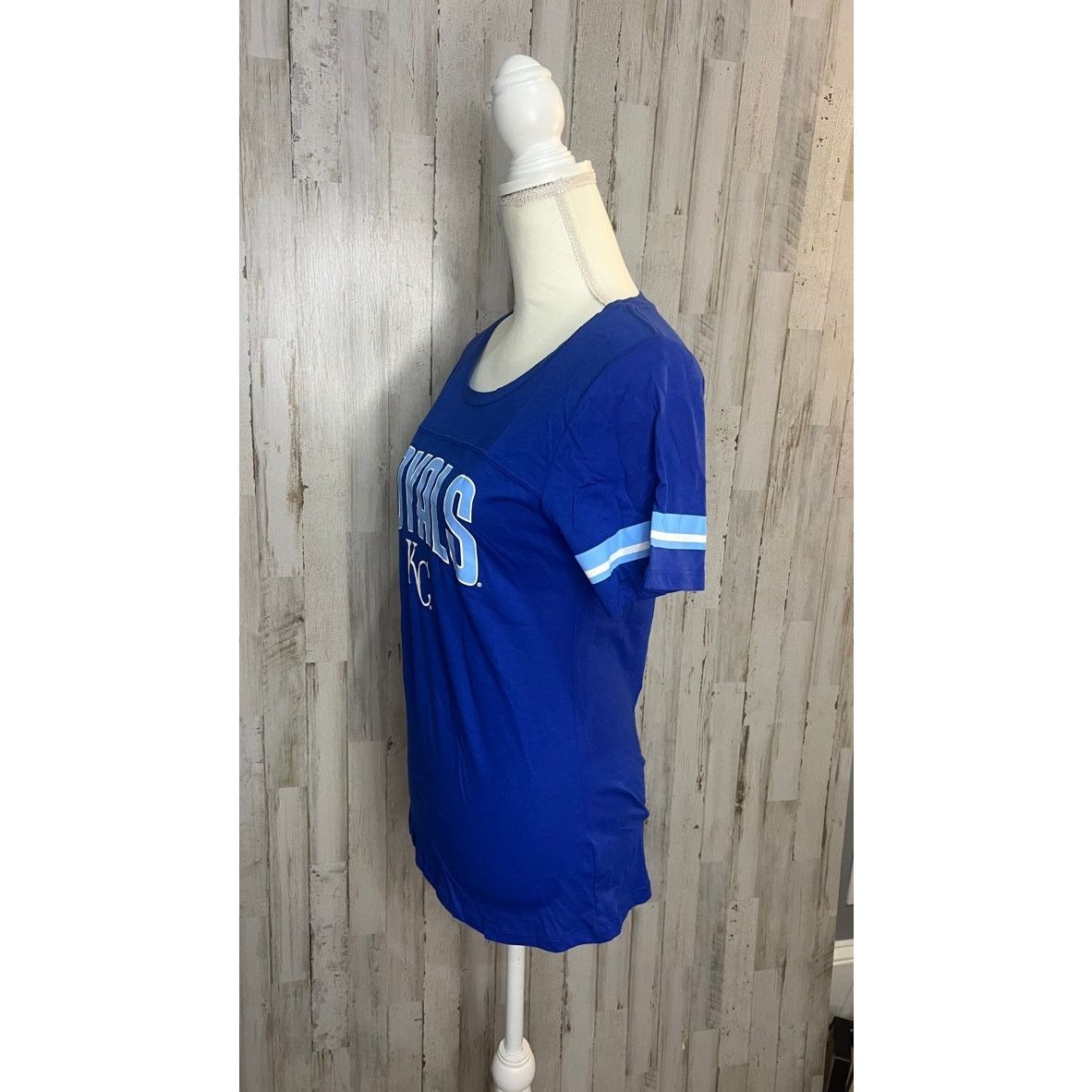 MLB NWT Women's Medium Kansas City Royals Blue Striped T-Shirt Size M / US 6-8 / IT 42-44 - 4 Thumbnail
