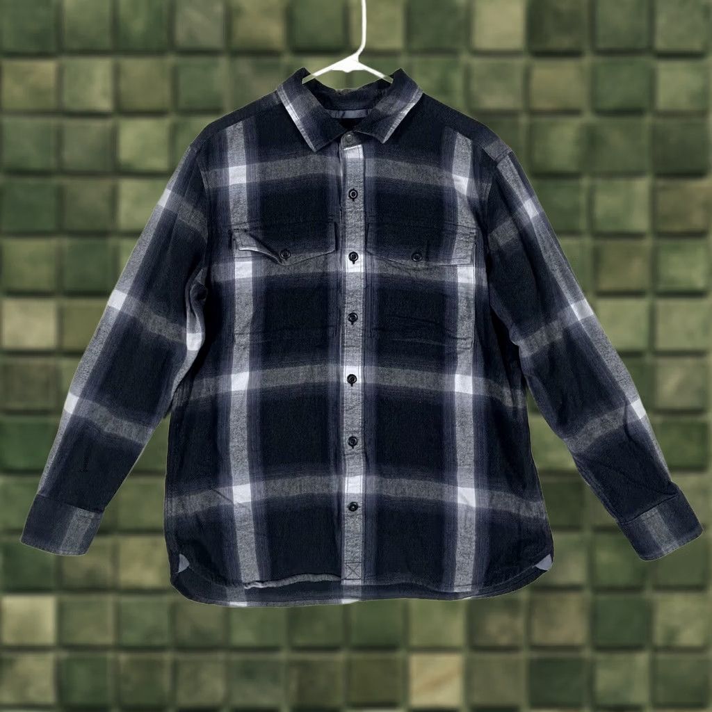 Vintage REI Button-Up Shirt Plaid Long Sleeve Blue Cotton Mens Medium Regular Fit Vintage No Size US M / EU 48-50 / 2 - 1 Thumbnail