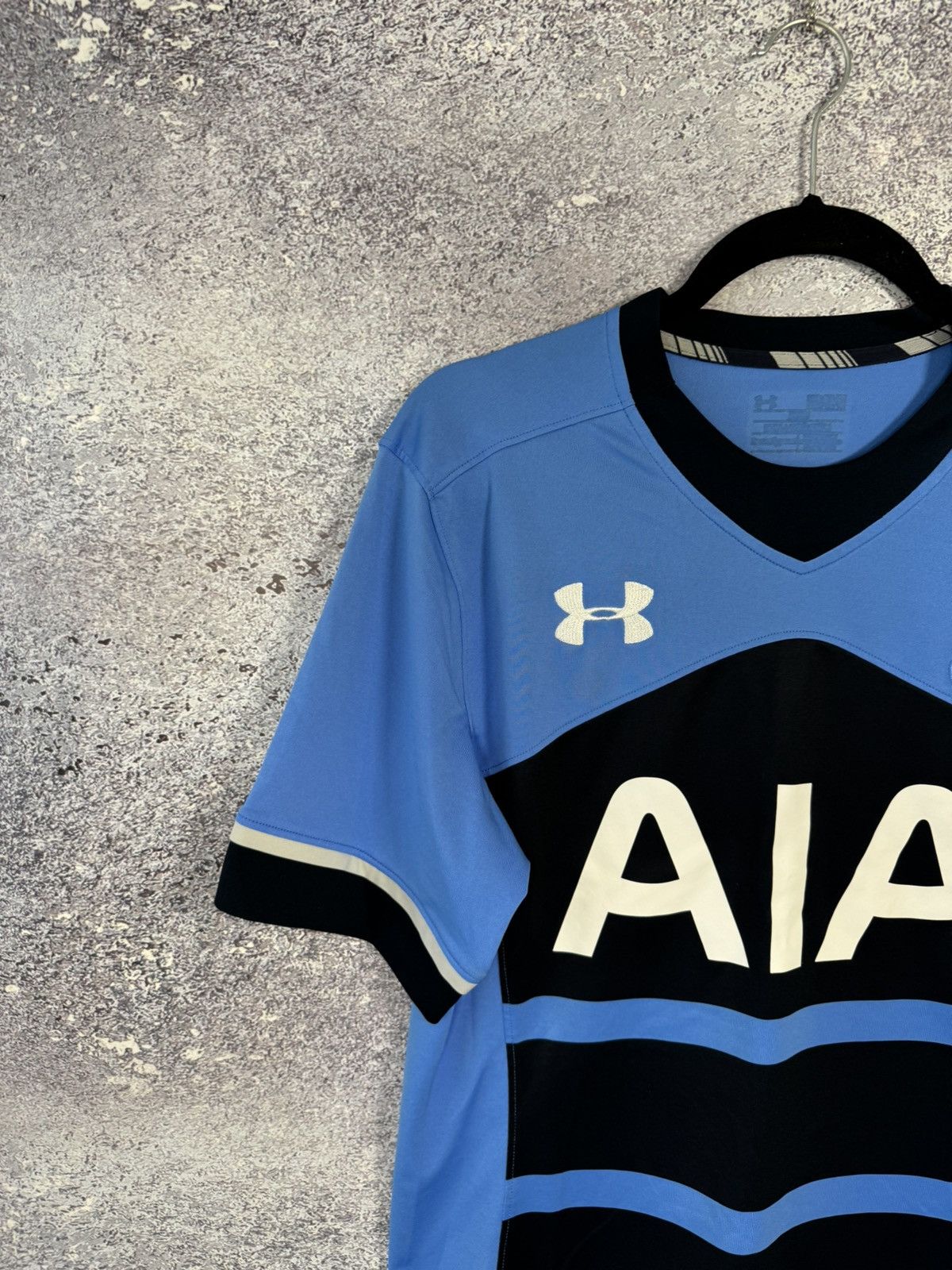Under Armour × Vintage Vintage Tottenham 2015/16 Under Armour Jersey Blokcore M sz Size US M / EU 48-50 / 2 - 2 Thumbnail