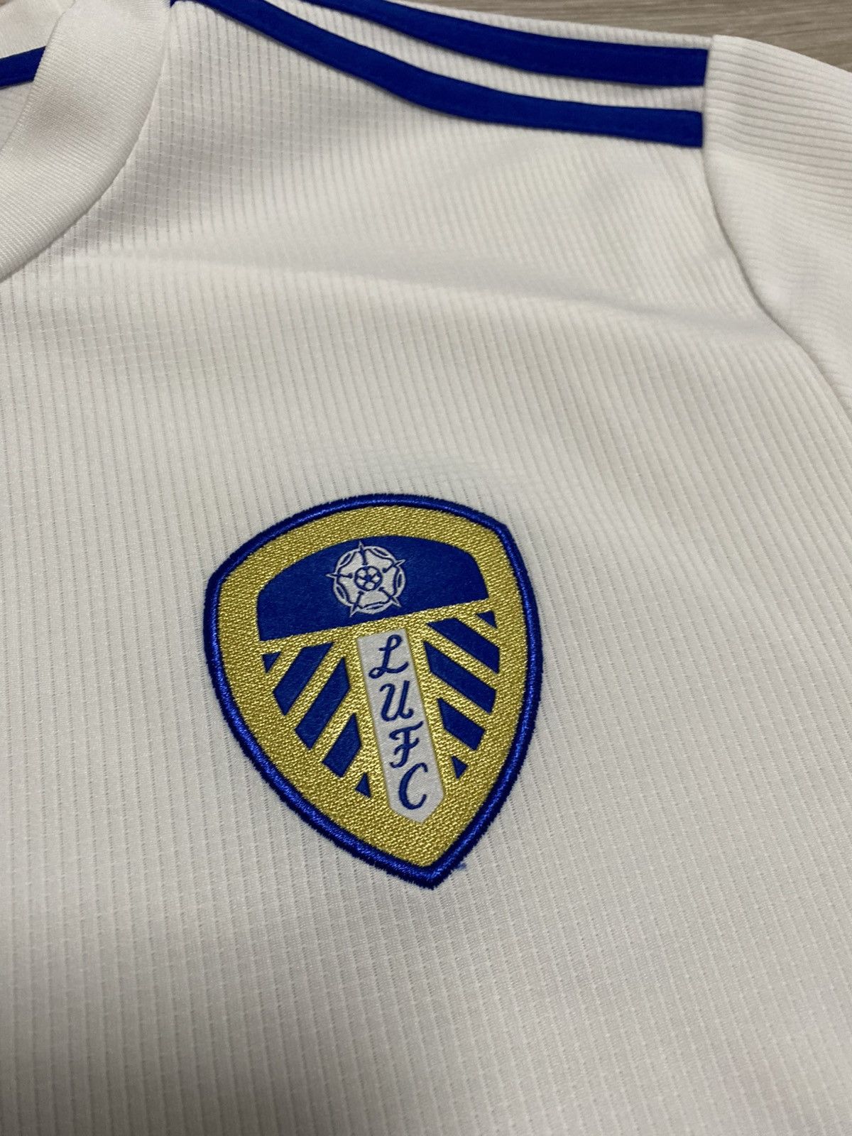 Adidas Adidas Jersey FC Leeds United 2020 away Size XL Size US XL / EU 56 / 4 - 3 Thumbnail