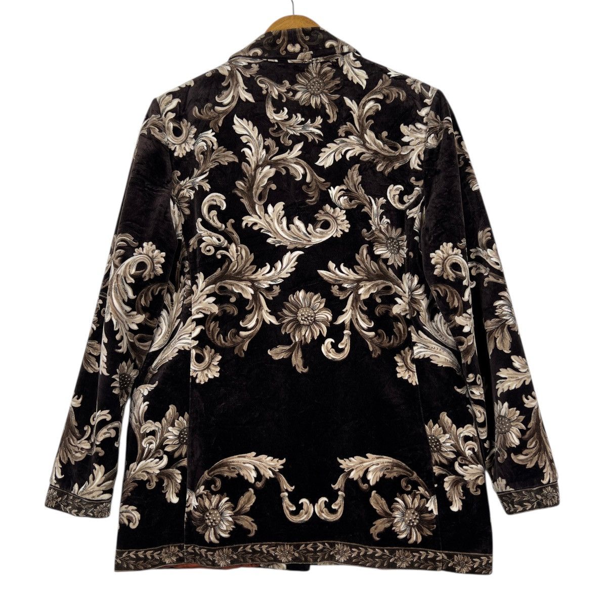 Herno Vintage Herno Paisley Velvet Jacket Made In Italy Size M Size US S / EU 44-46 / 1 - 2 Thumbnail