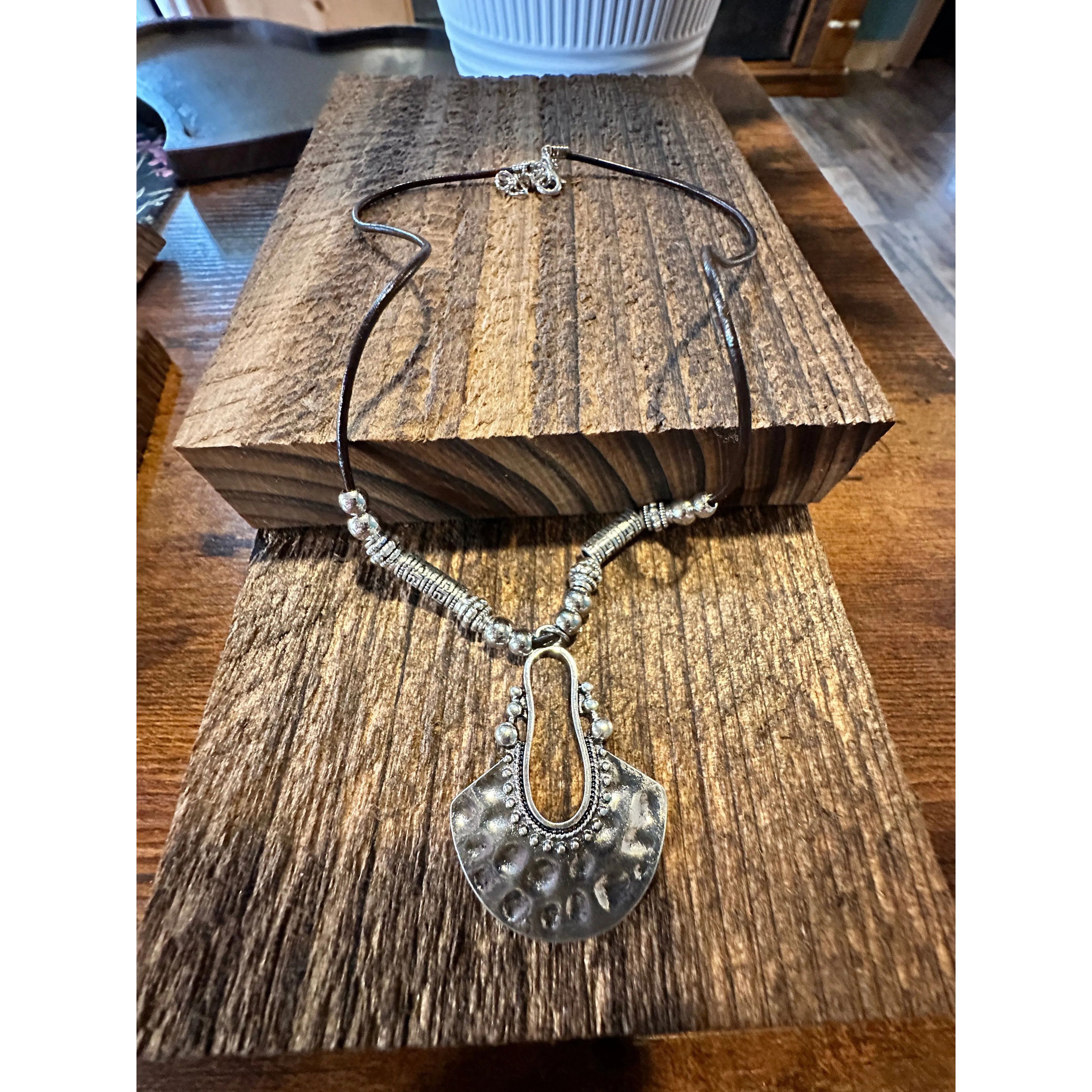 Other Boho Western Western Cowgirl Leather Cord Silver Pendant, Bl Size ONE SIZE - 5 Thumbnail