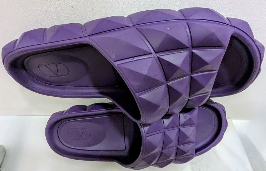 Valentino Valentino Purple Rockstud Rubber Slides Sandals Size US 13 / EU 46 - 4 Thumbnail