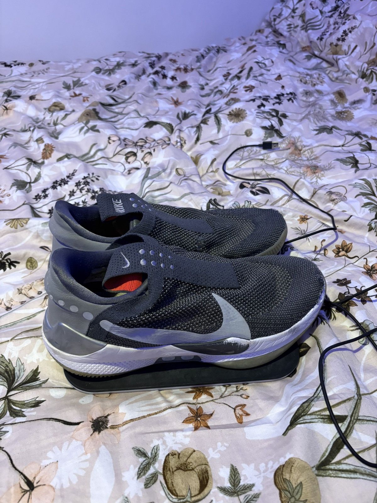 Nike Nike Adapt BB Size US 12 / EU 45 - 3 Thumbnail