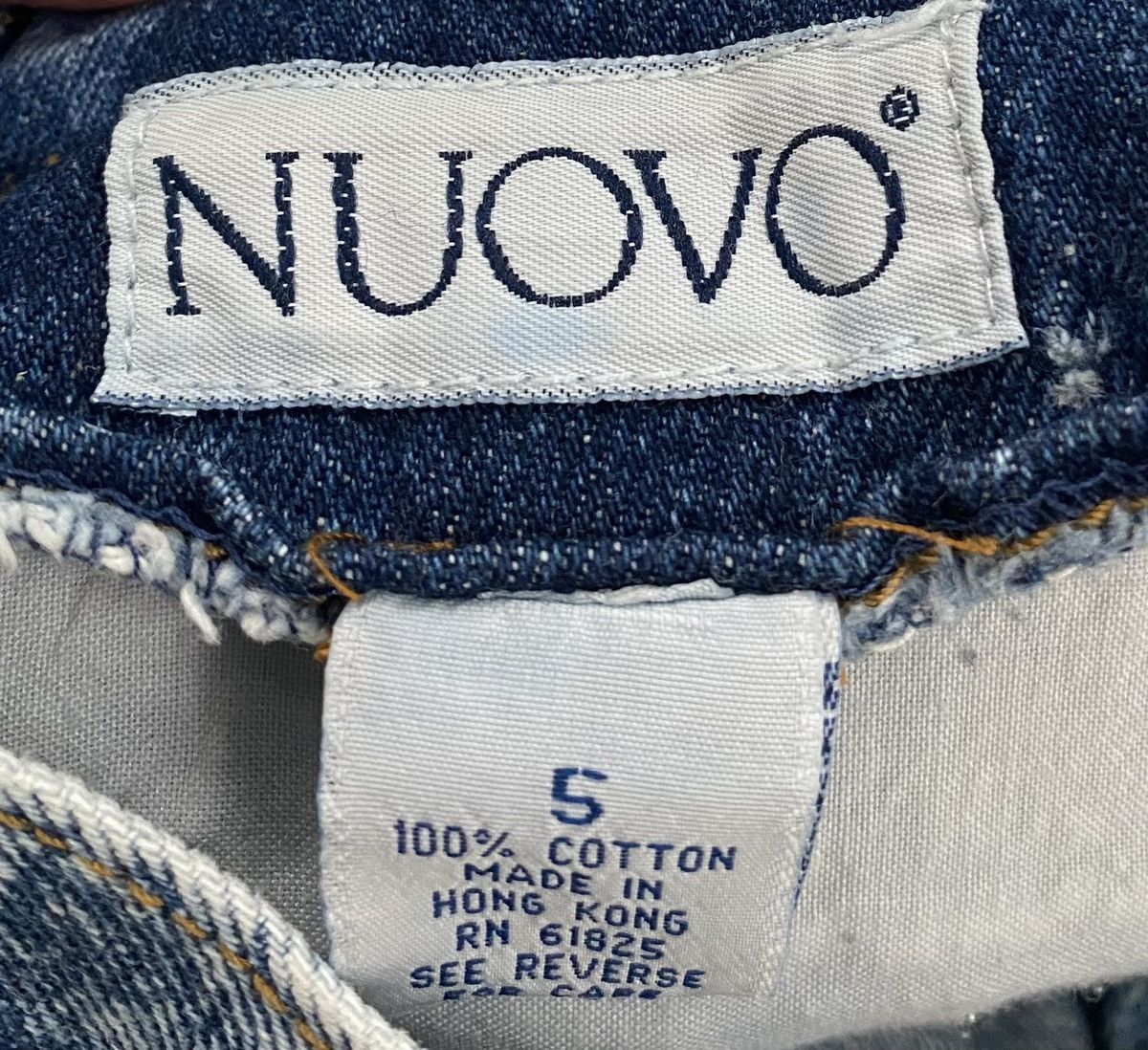 Vintage Vintage 80’s Nuovo Acid Wash Denim Jean High Rise Shorts Size 25" / US 0 / IT 36 - 4 Thumbnail
