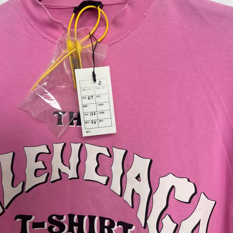 Balenciaga Balenciaga Pink foam monogram short sleeve Size US S / EU 44-46 / 1 - 2 Thumbnail