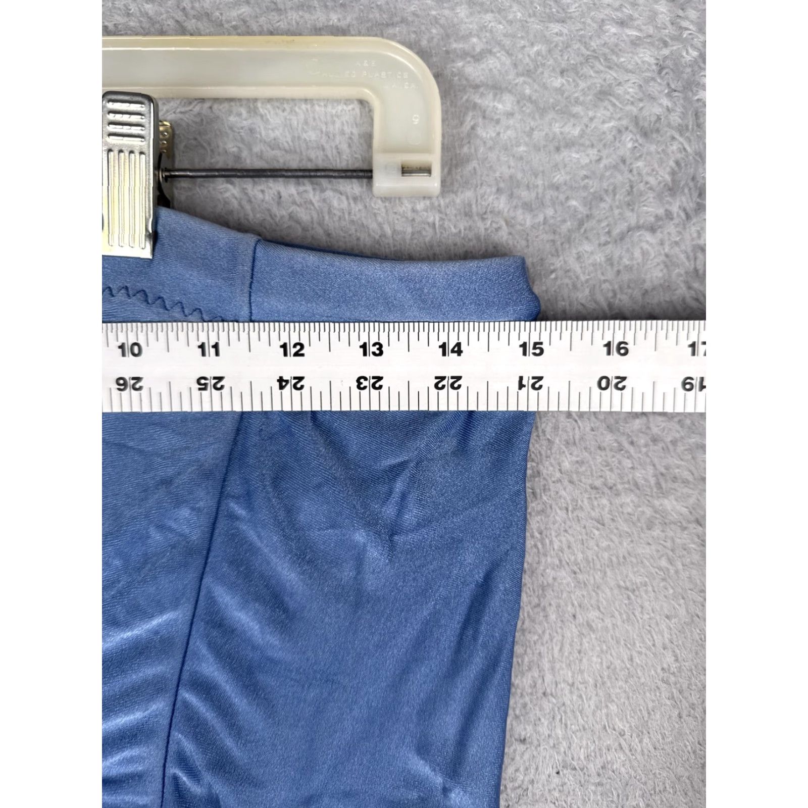 Vintage VINTAGE Boure Cycling Shorts Mens XL Blue Padded Chamois Bike Short Mens Extra Large Blue Padded Chamois Bike Size US 36 / EU 52 - 7 Thumbnail