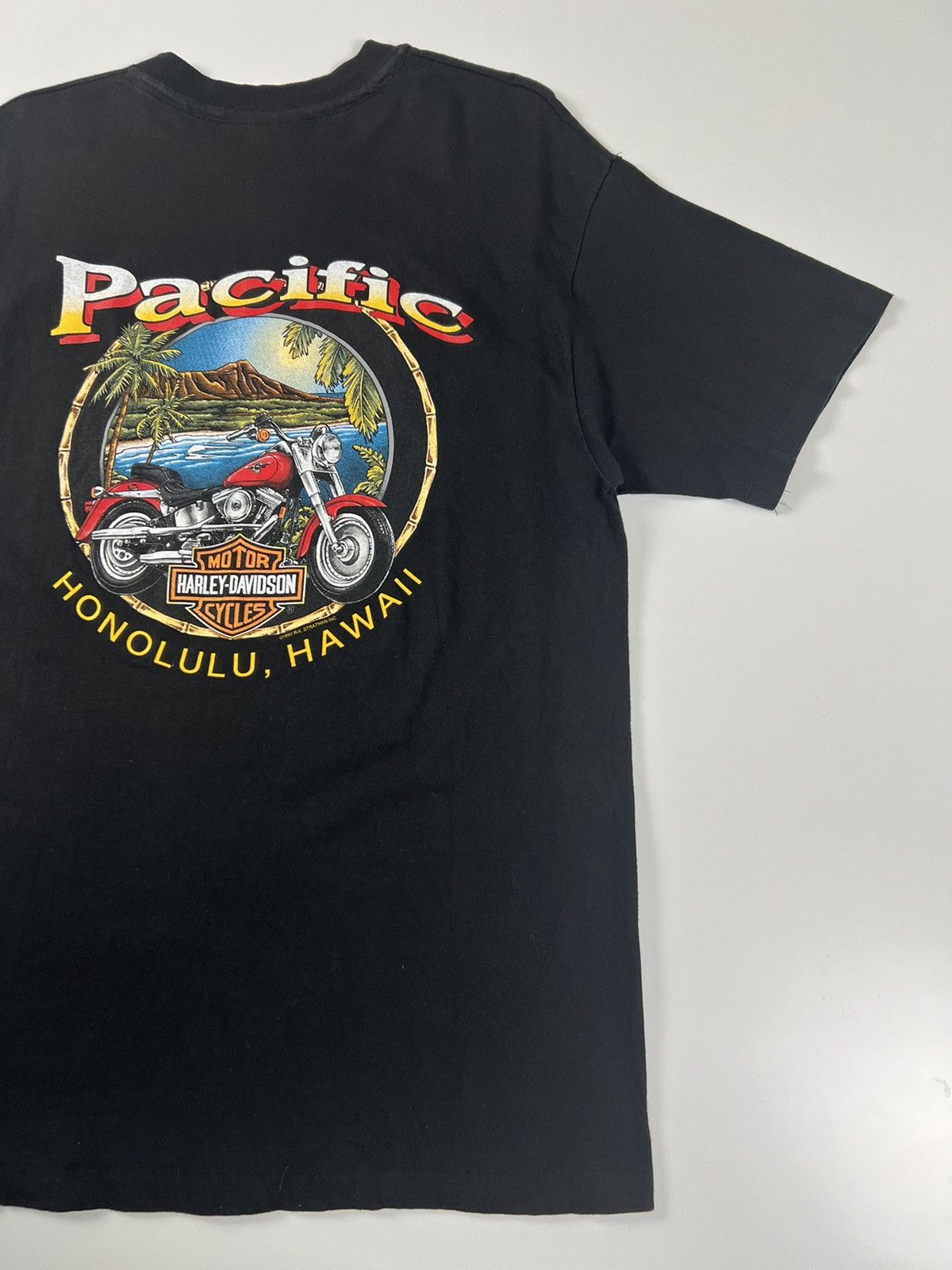 Harley Davidson × Vintage Vintage Harley Davidson Pacific Honolulu Hawai Tee Size US L / EU 52-54 / 3 - 7 Thumbnail