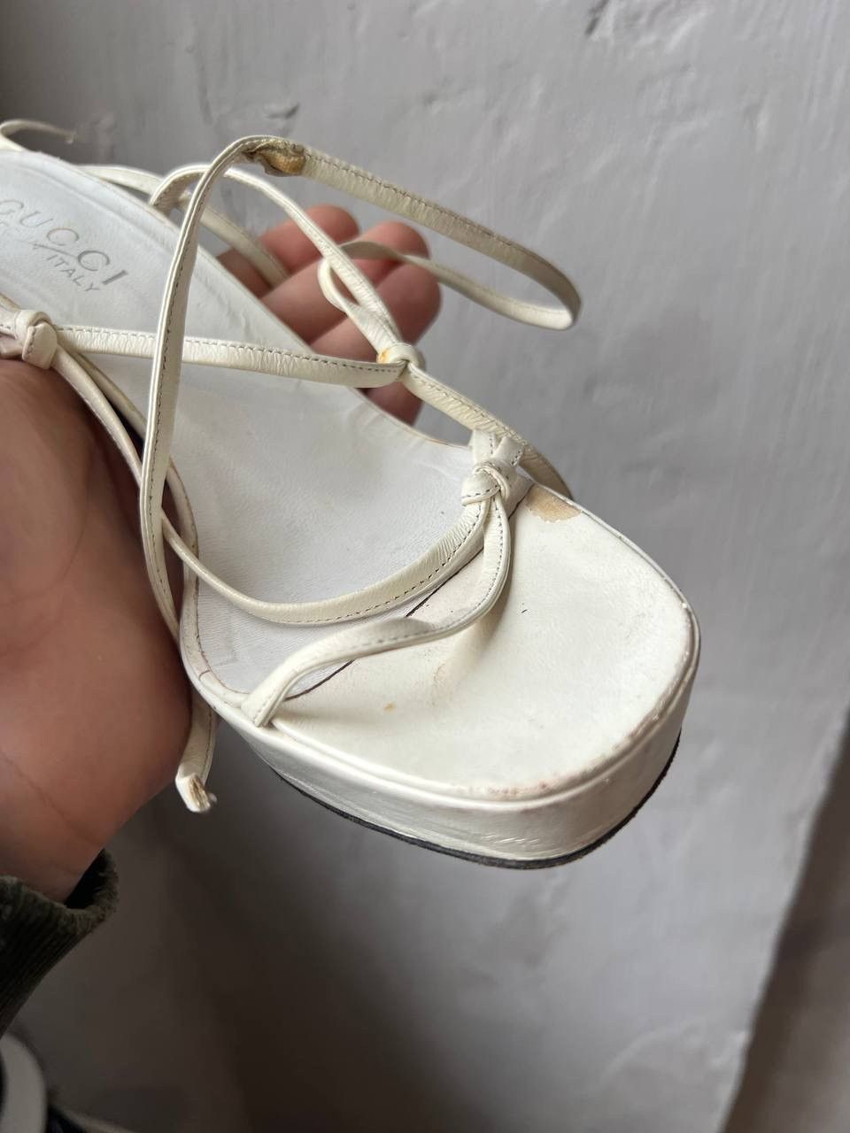 Gucci GUCCI CAGE WOVEN SANDALS LEATHER HEELS WHITE SIZE 36 Size US 6 / IT 36 - 16 Thumbnail