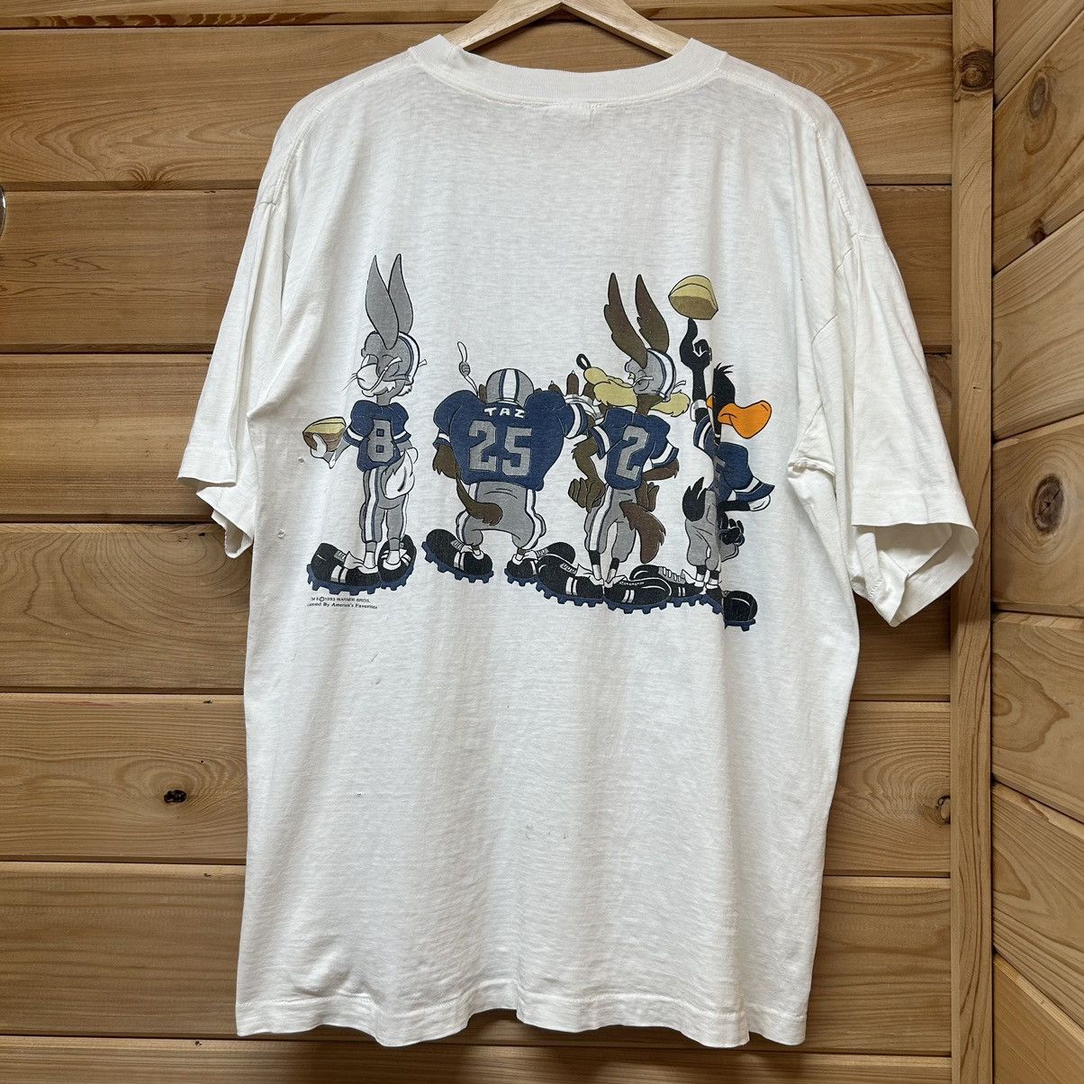 Vintage Vintage 90s Looney Tunes Taz Daffy Duck NFL Football T Shirt Size US L / EU 52-54 / 3 - 8 Thumbnail