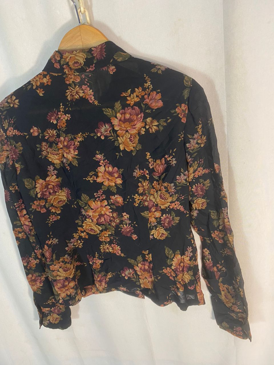 Burberry Burberry fullprint button up blouse shirt Size M / US 6-8 / IT 42-44 - 10 Thumbnail