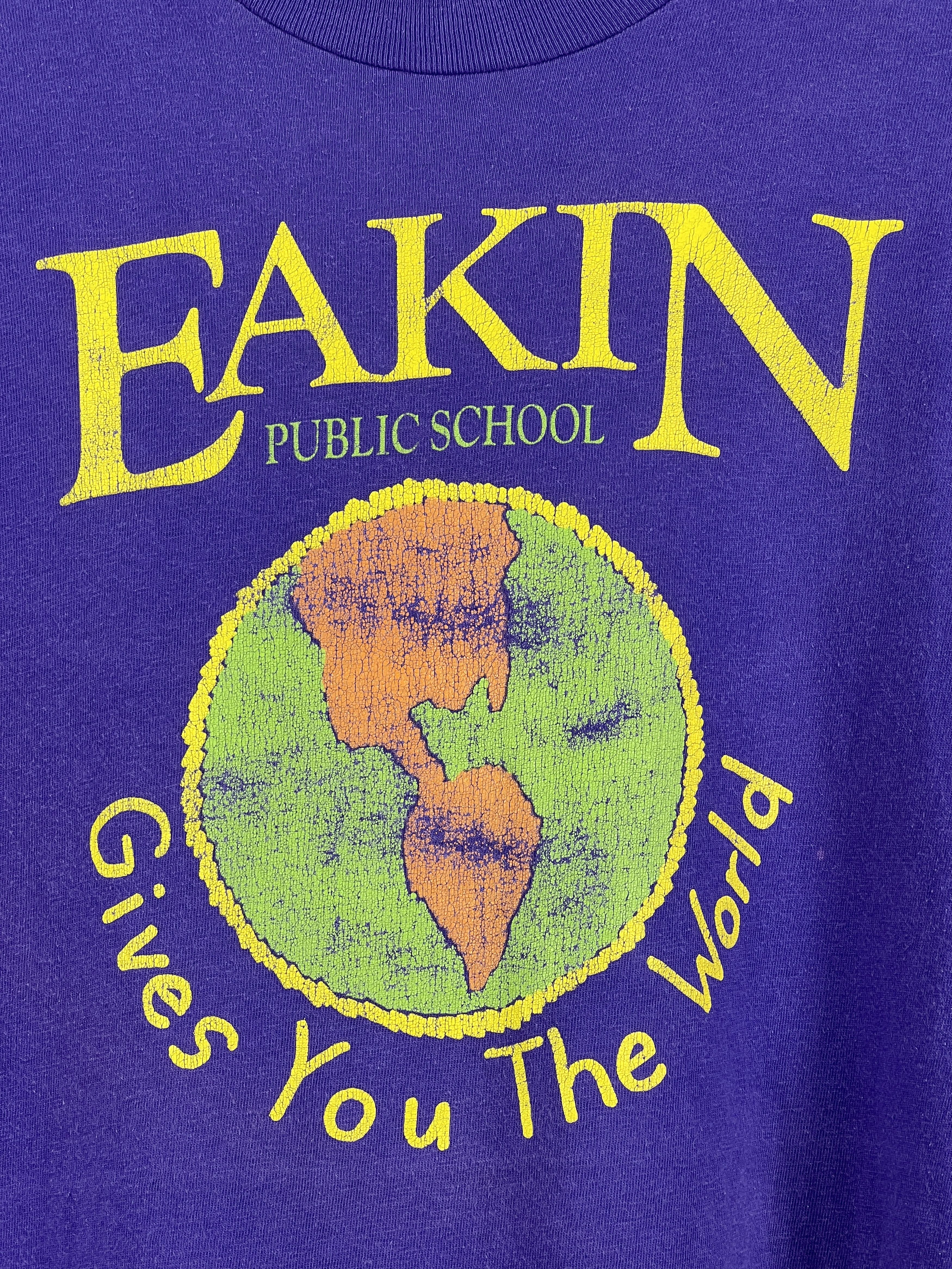 Vintage No.4927 Vintage 90s Eakin Public School Graphic Tee (XXL) Size US XXL / EU 58 / 5 - 2 Thumbnail