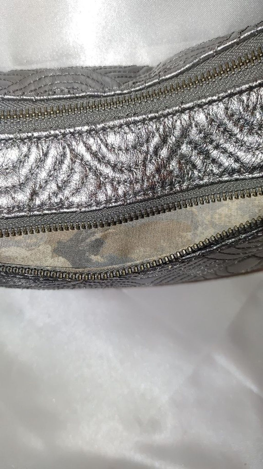 Elliott Elliott Lucca Metallic Silver Hobo Bag Size ONE SIZE - 6 Thumbnail