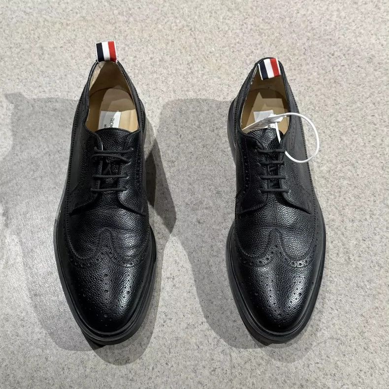 Thom Browne Thom Browne Classic striped black carved leather shoes Size US 12 / EU 45 - 5 Thumbnail