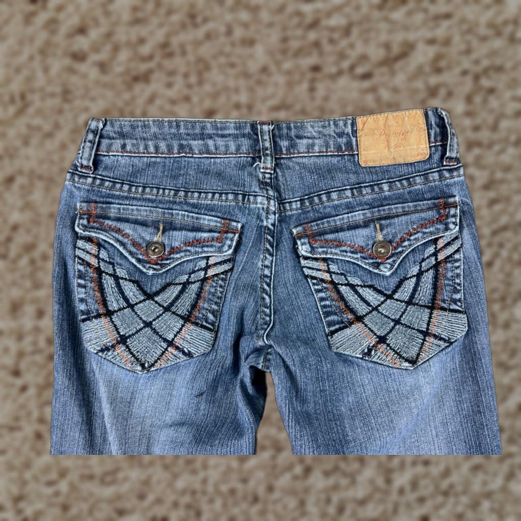 Vintage Premiere Jeans Women 1 Blue Denim Flared Low Rise 5-Pocket Distressed Embroidered Rhinestone Studded Cotton Blend Slim Vintage: No Size 25" / US 0 / IT 36 - 1 Thumbnail