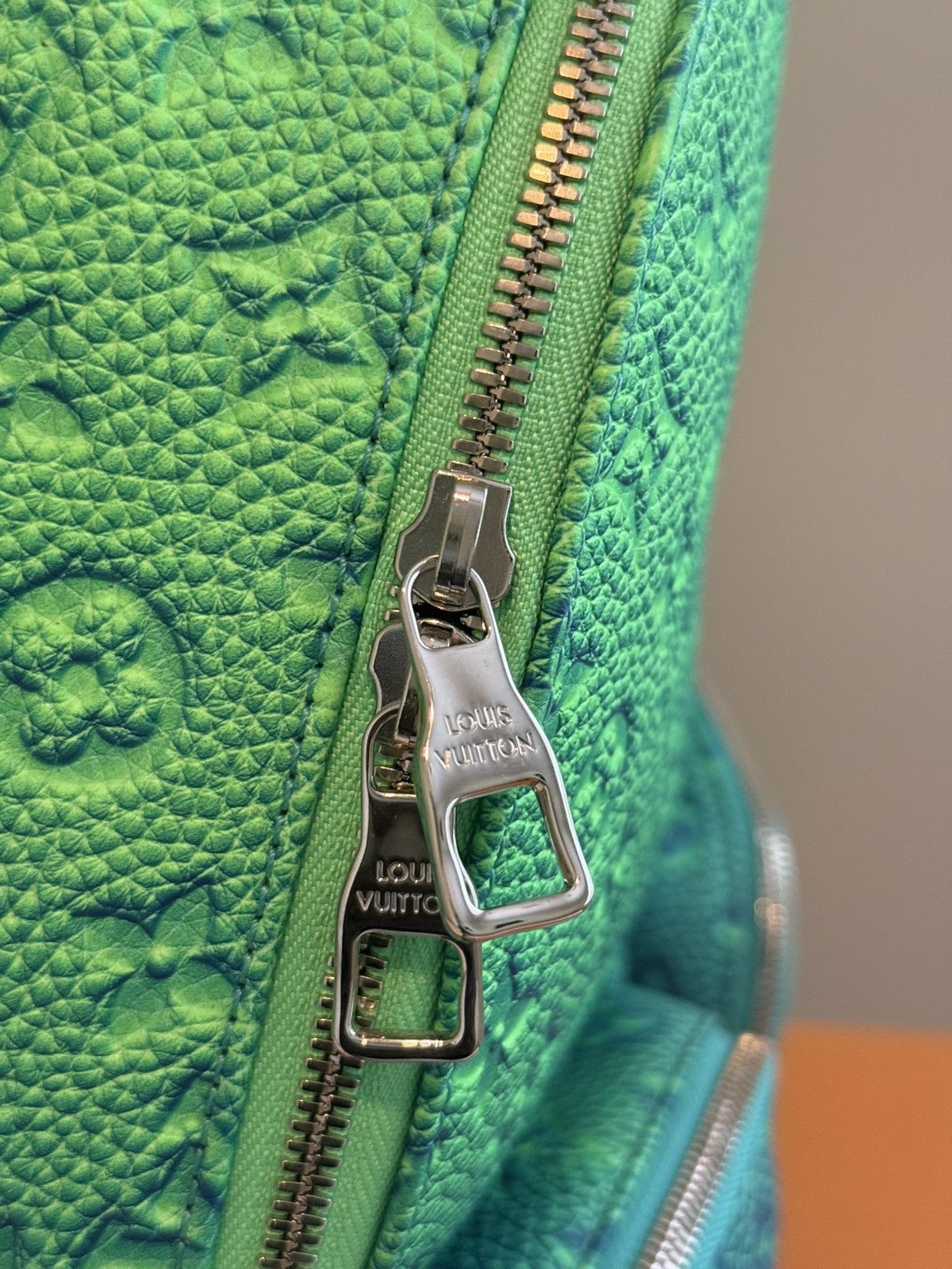 Louis Vuitton Louis Vuitton Multipockets Backpack Taurillon Illusion Size ONE SIZE - 8 Thumbnail