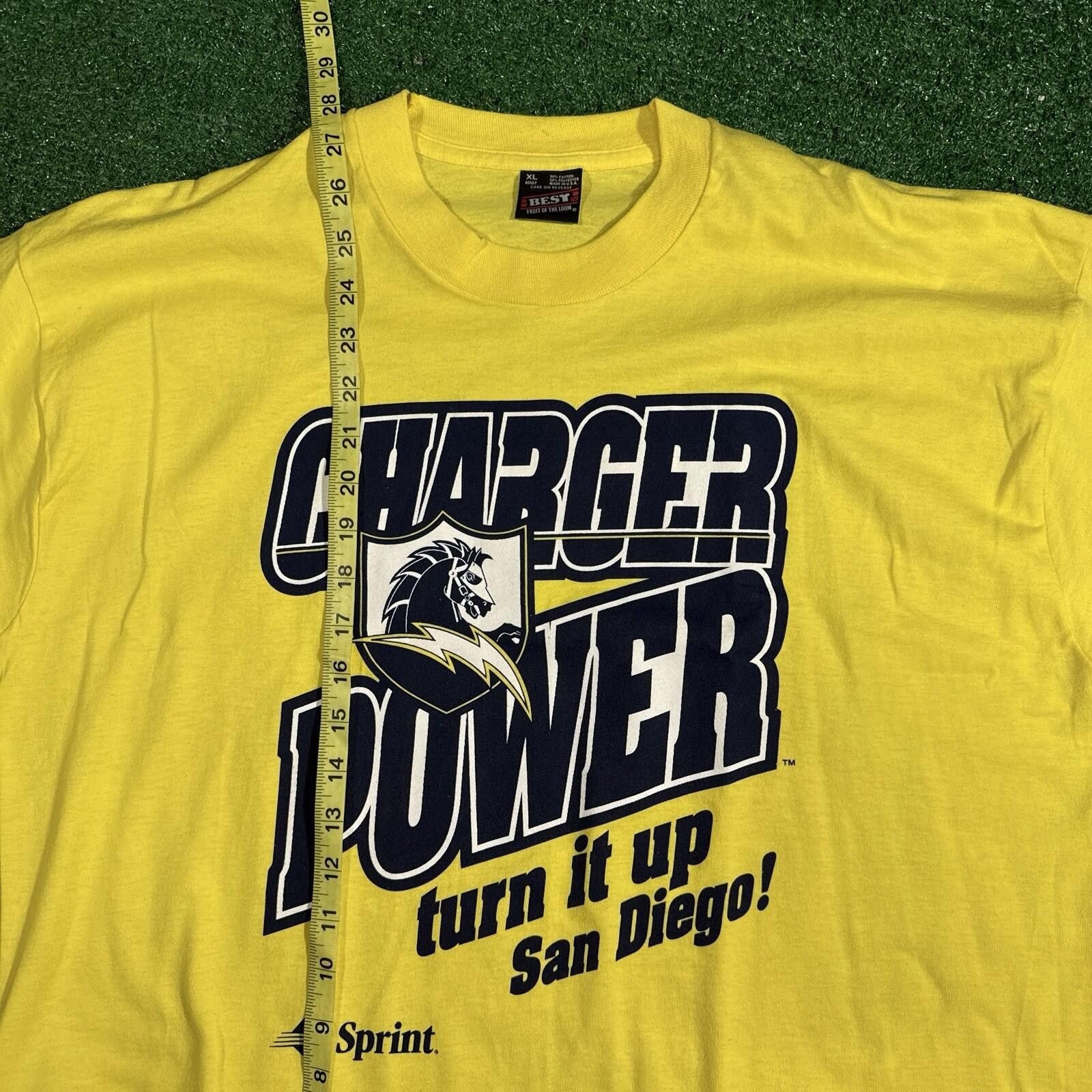 Fruit Of The Loom Vintage 80s San Diego Chargers Charger T-Shirt XL Yellow Size US XL / EU 56 / 4 - 4 Thumbnail
