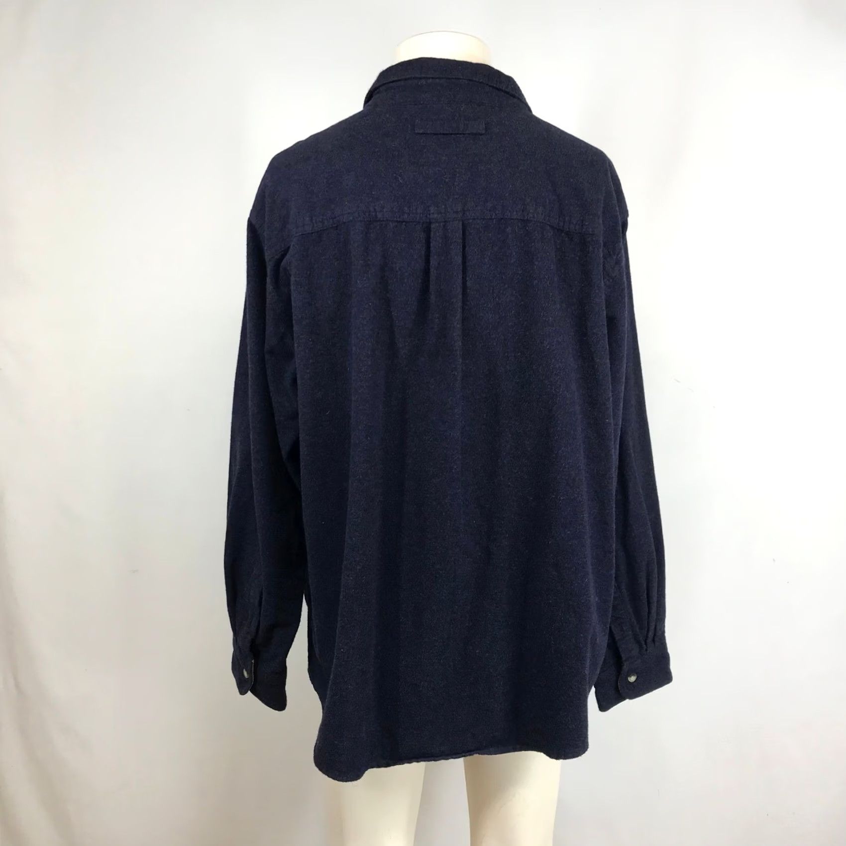 Vintage Legendary Whitetails Navy Blue Cotton Flannel Shirt XL Regular Button-Up Collar Size US XL / EU 56 / 4 - 5 Thumbnail