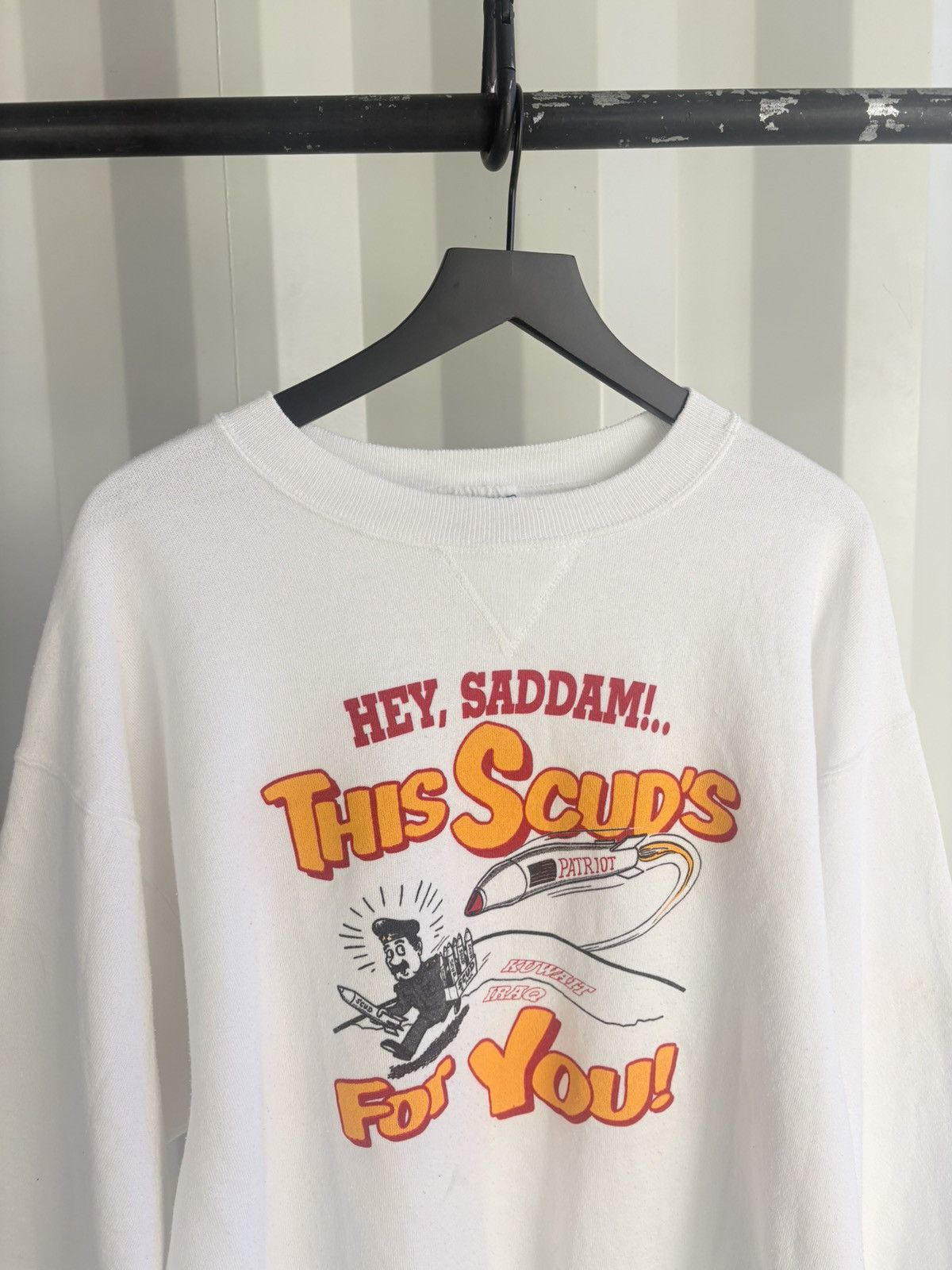 Vintage Thrashed Hey Saddam Distressed Faded Sweatshirt Grunge Boxy Size US XL / EU 56 / 4 - 5 Thumbnail