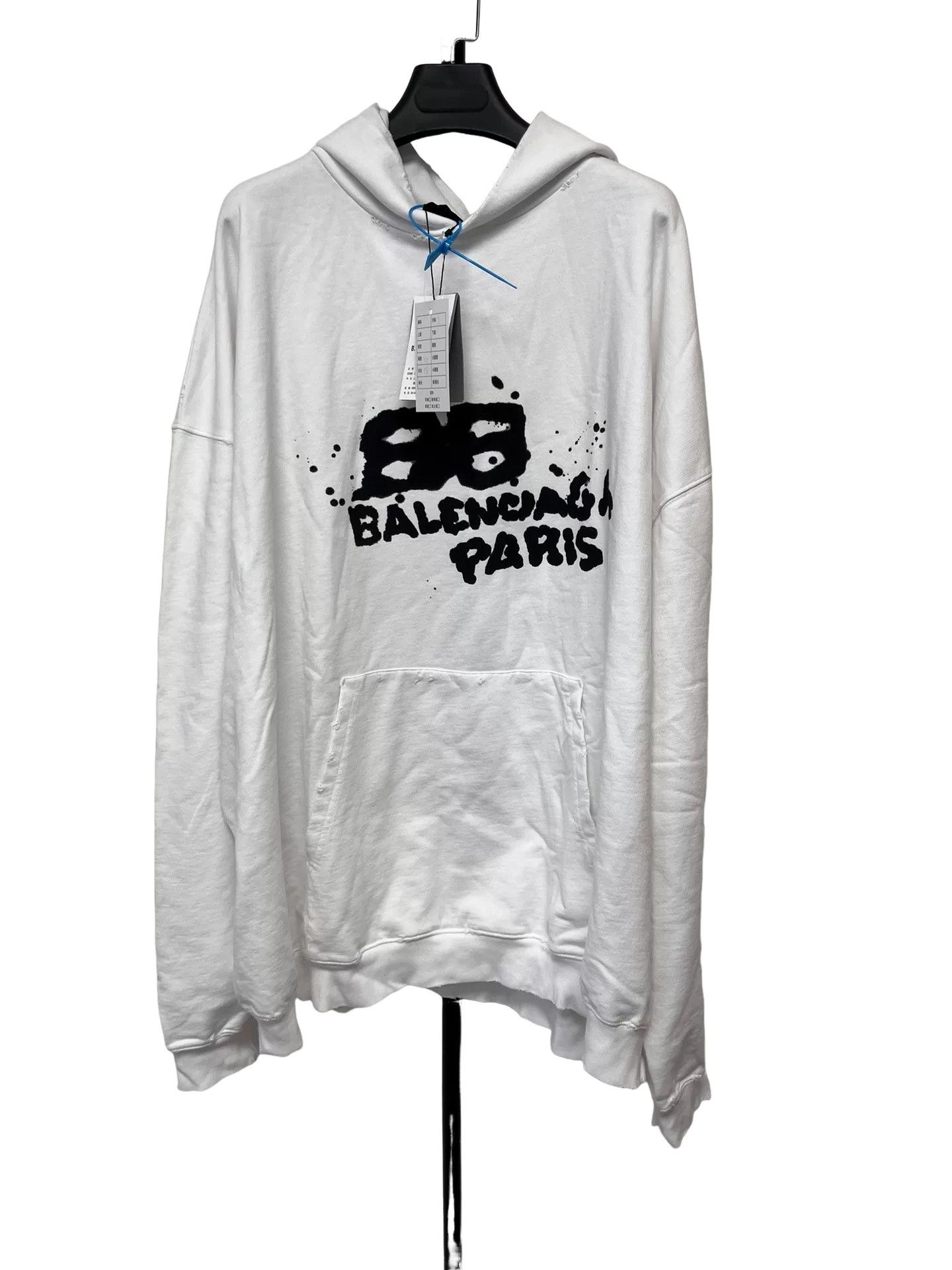 Balenciaga Balenciaga Graffiti Logo Hoodie White Size S Size US S / EU 44-46 / 1 - 1 Thumbnail
