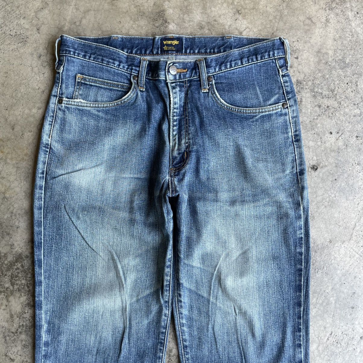 Wrangler 🔥Vintage Wrangler WM0383 Stoned Washed Distress Jeans Size US 34 / EU 50 - 2 Thumbnail