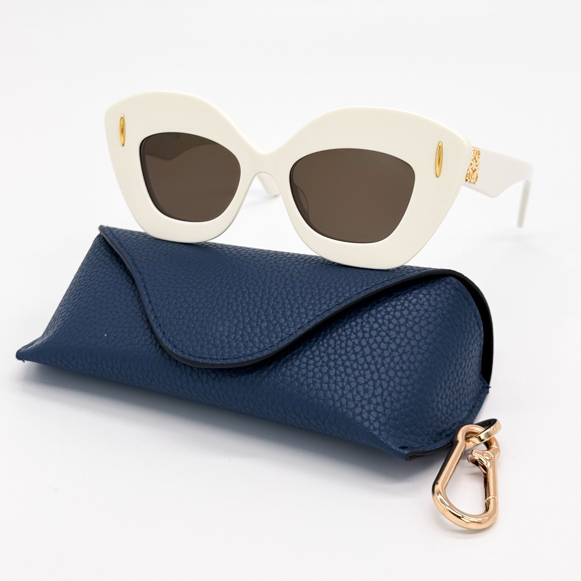 NEW LW40127I 25E LOEWE WOMEN WHITE SUNGLASSES LOEWE