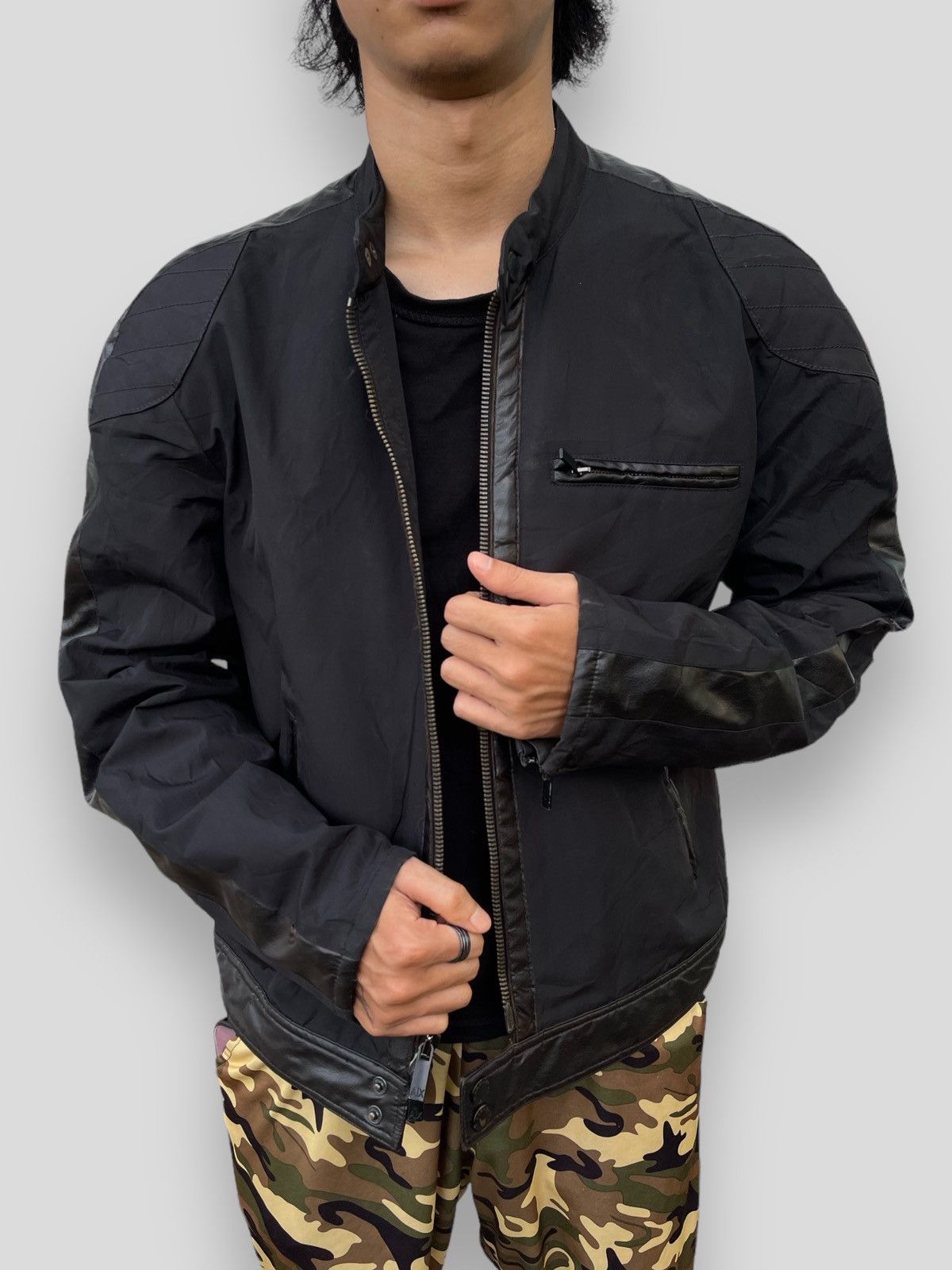 Giorgio Armani 🔥ARMANI EXCHANGE RAIDER BOMBER JACKET Size US L / EU 52-54 / 3 - 2 Thumbnail