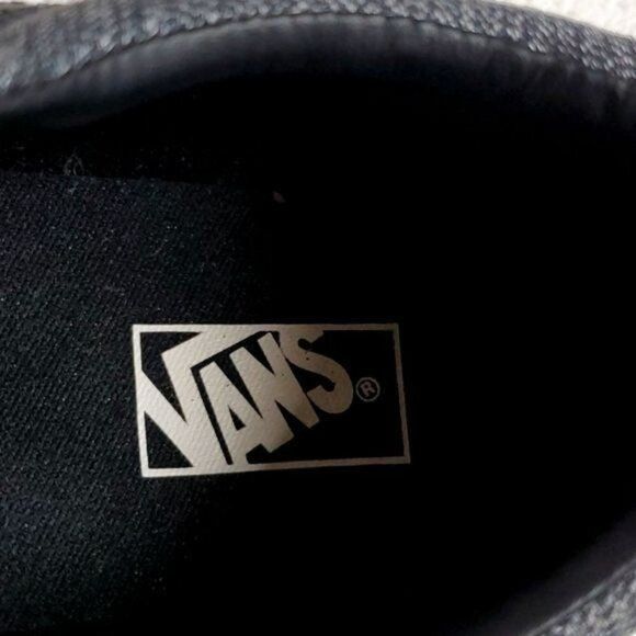 Vans Vans Unisex Sz. 6.5 Opening Ceremony Glitter Old Skool Black Size US 6.5 / EU 39-40 - 6 Thumbnail