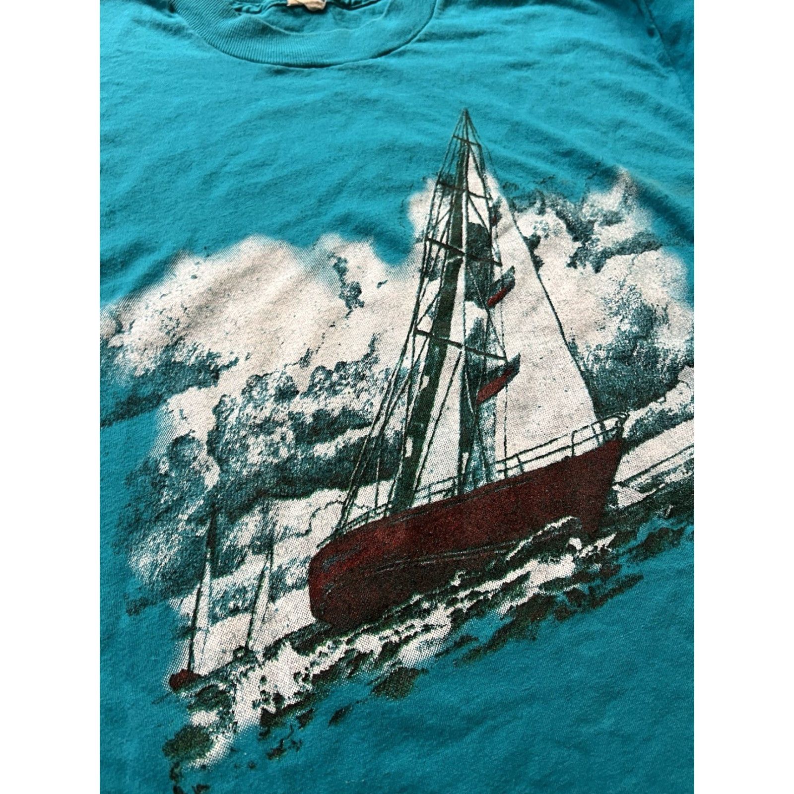 TEE JAYS VINTAGE 80s Sailboat Graphic Blue XL T-Shirt USA Short Sleeve Men Tee Jays Regular Cotton Blend Graphic Tee Punk Sailboat Navy Blue 1980s Mens Size US L / EU 52-54 / 3 - 5 Thumbnail