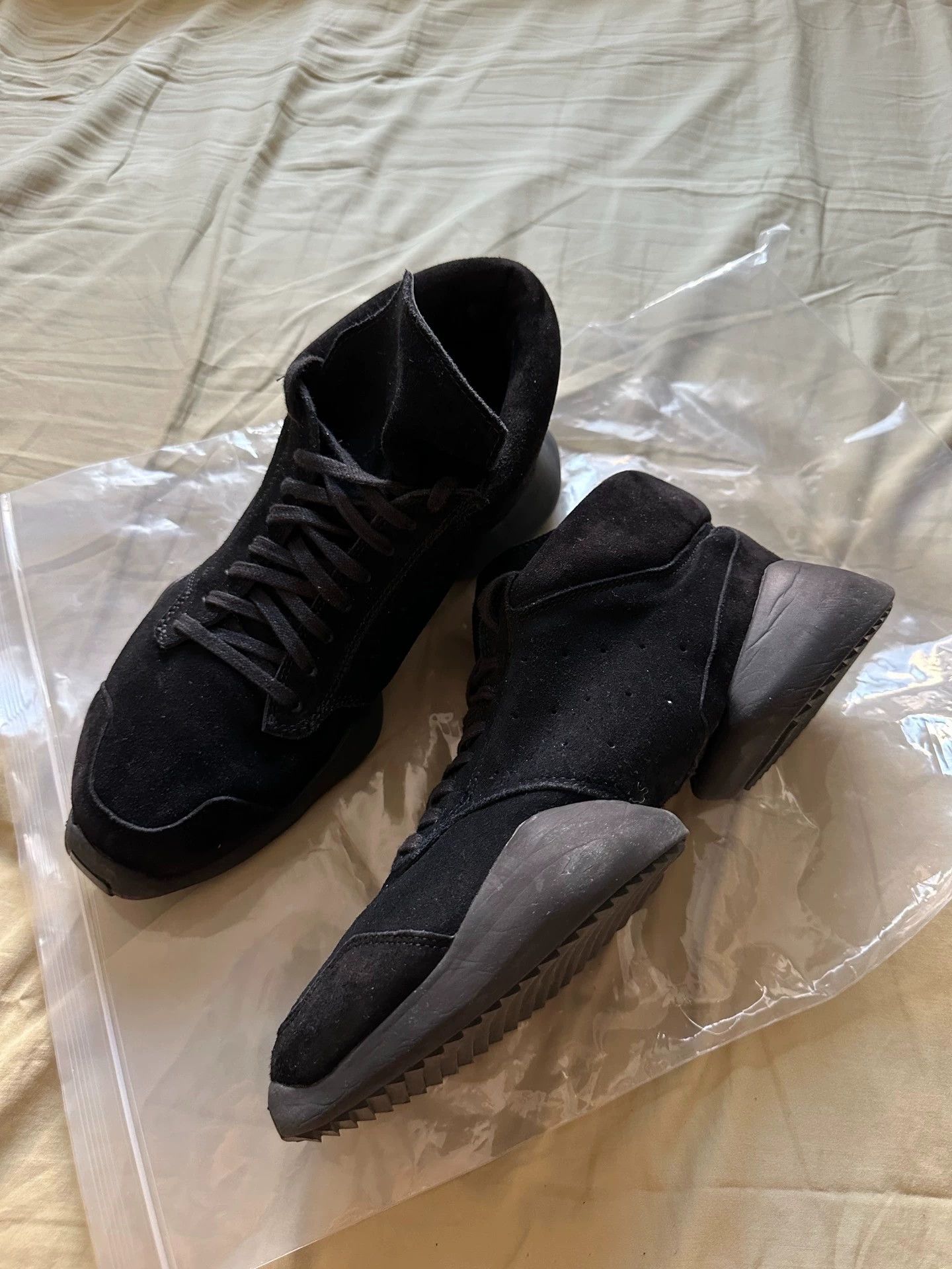 Rick Owens Rick Owens x Adidas Black Suede Tank 42 Classic 95 Size US 9 / EU 42 - 1 Thumbnail