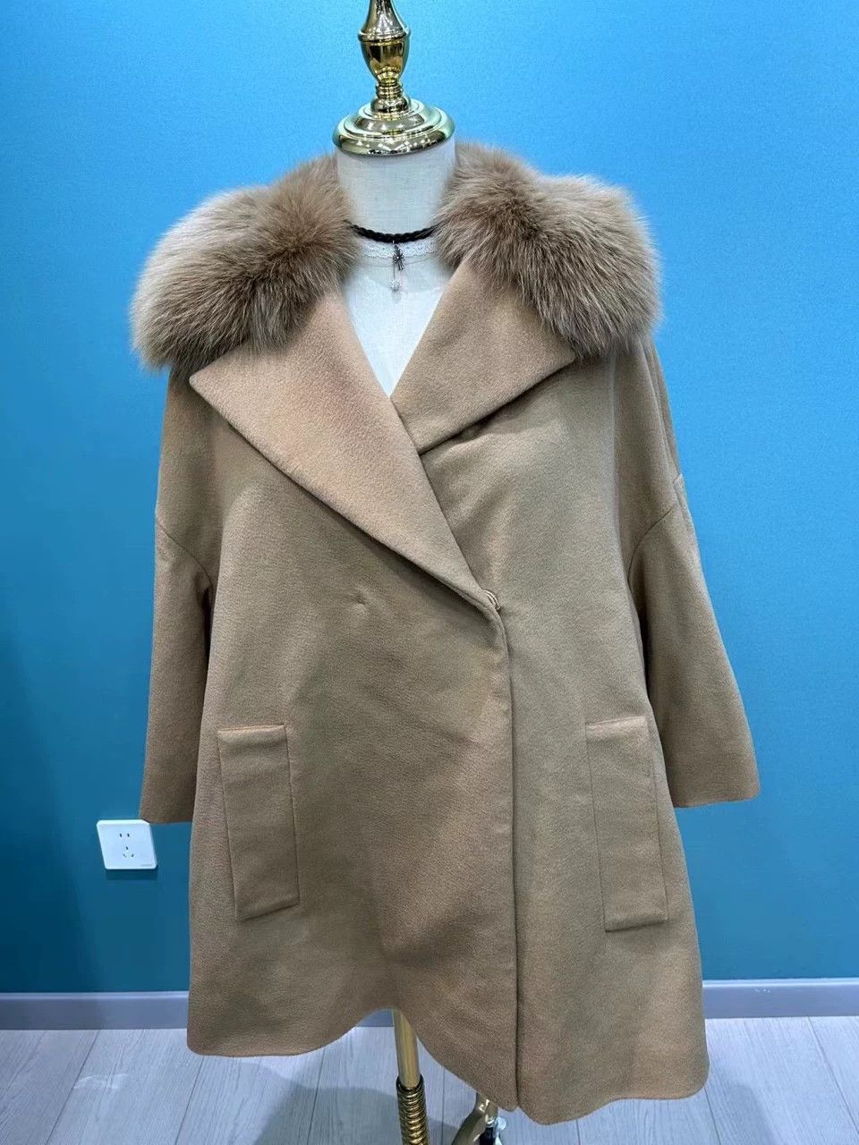 max mara classic camel cashmere coat