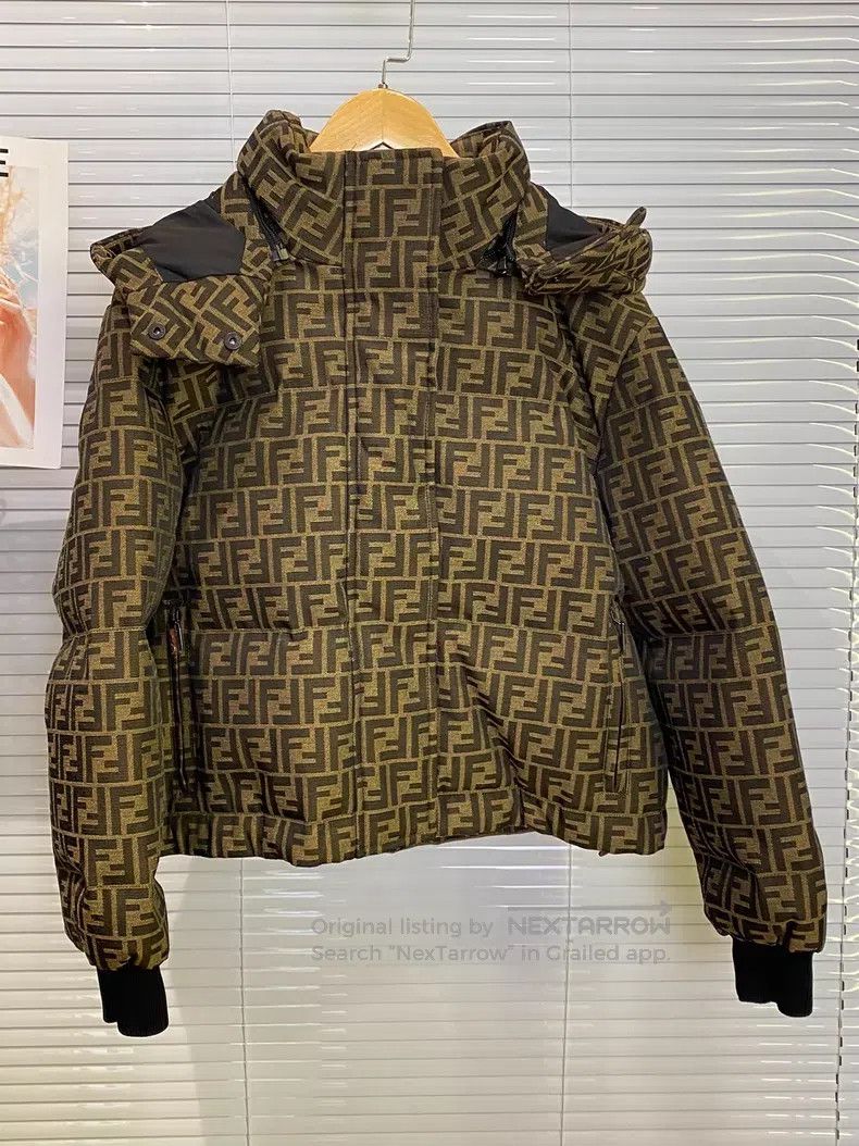 Fendi Fendi FF Printed Down Jacket Size XS / US 0-2 / IT 36-38 - 1 Thumbnail