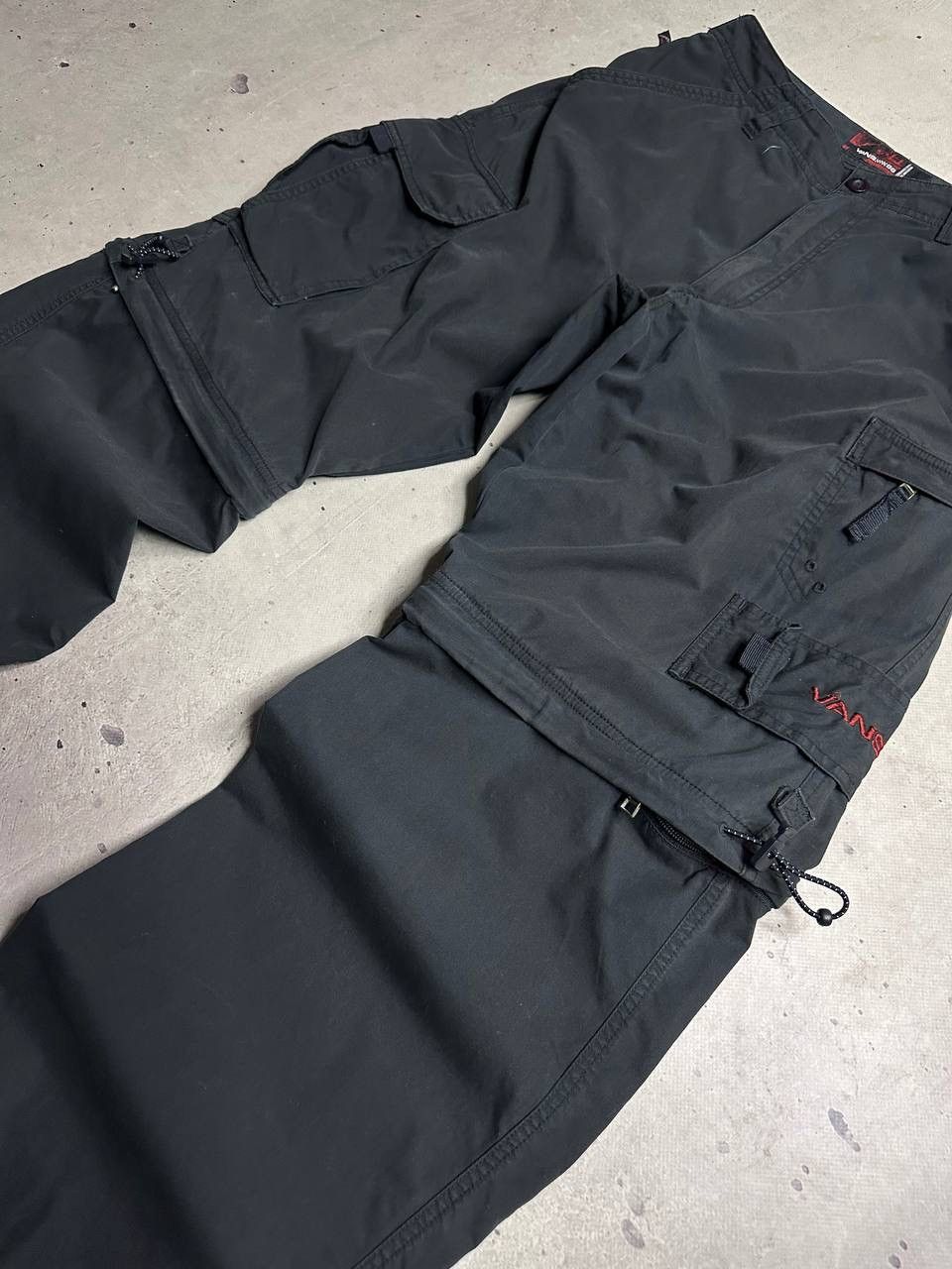 Vans Vans Vans 66 Convertible Cargo Pants Zip Off Black Utility Size US 30 / EU 46 - 3 Thumbnail