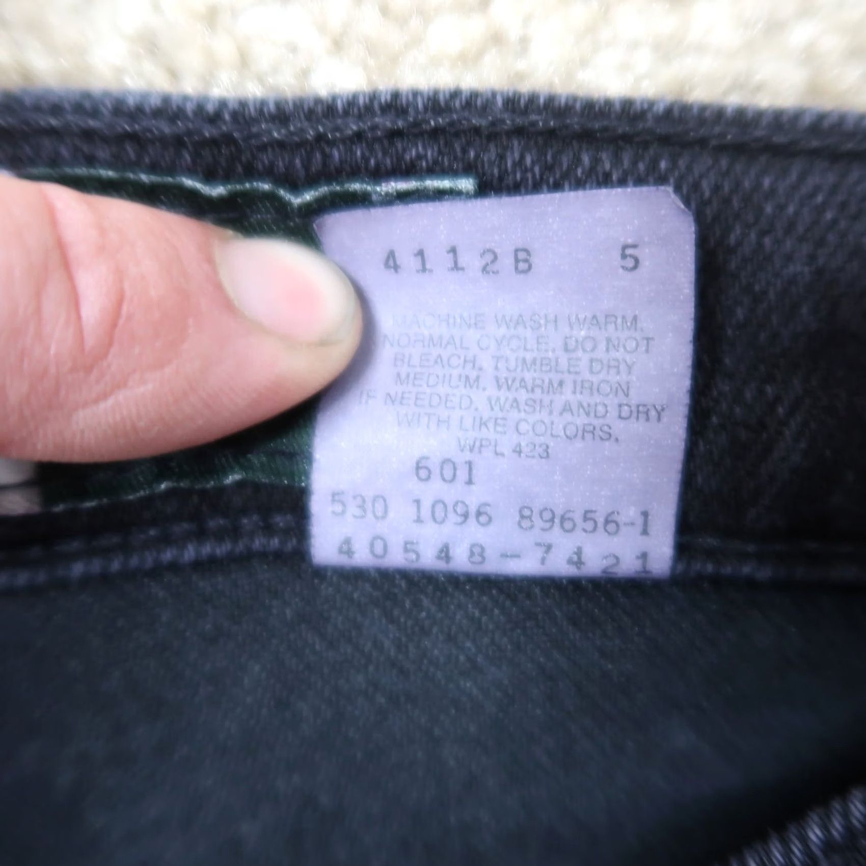 Levi's VINTAGE Levi's 540 Jeans Men's 33x34 Black Denim 540 Made in USA 90s USA Jeans Mens Regular Straight 5-Pocket Denim Black Leather? Size US 33 - 5 Thumbnail