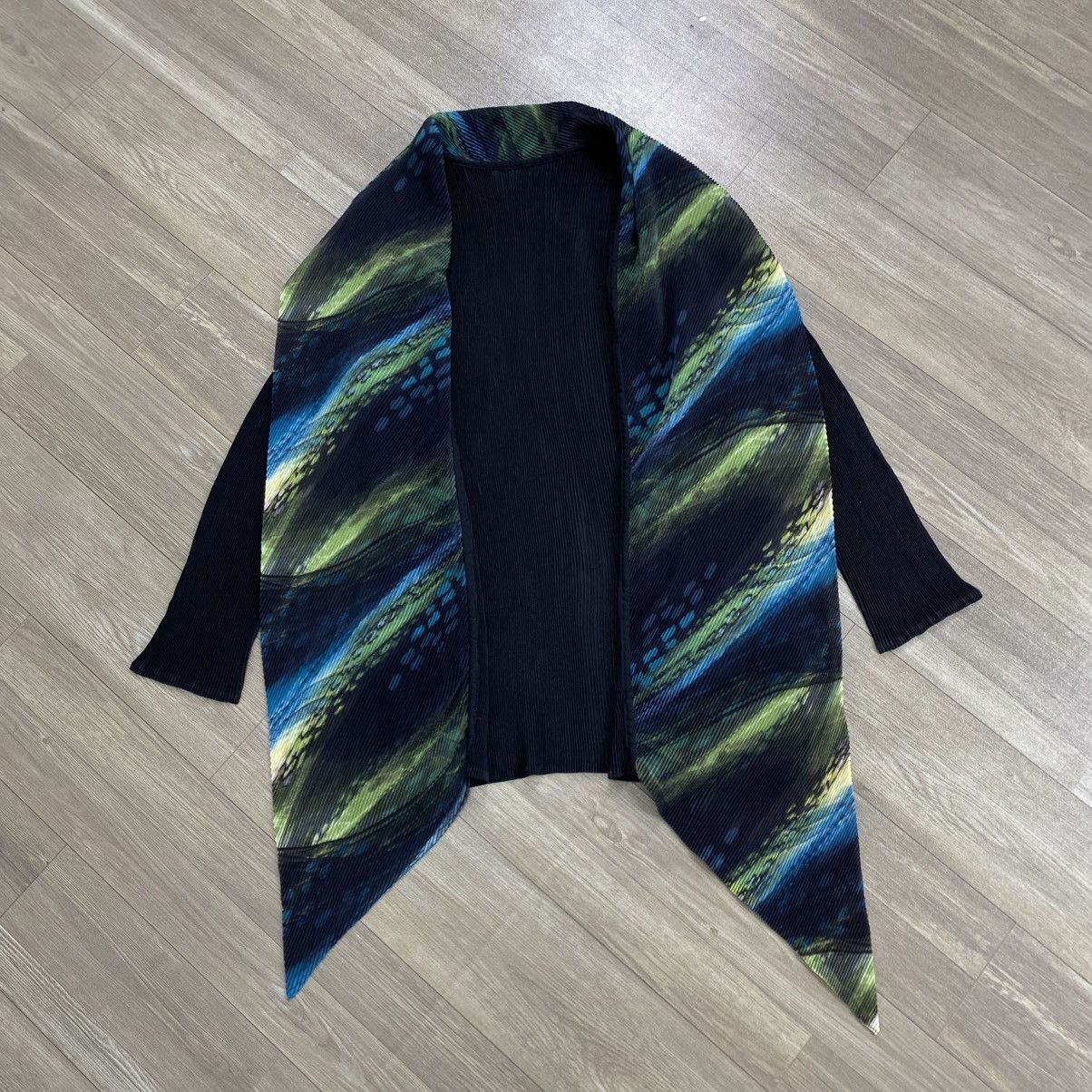 Issey Miyake 2000s Japanese Issey Miyake Pleats Please Inspired Outer Size M / US 6-8 / IT 42-44 - 4 Thumbnail
