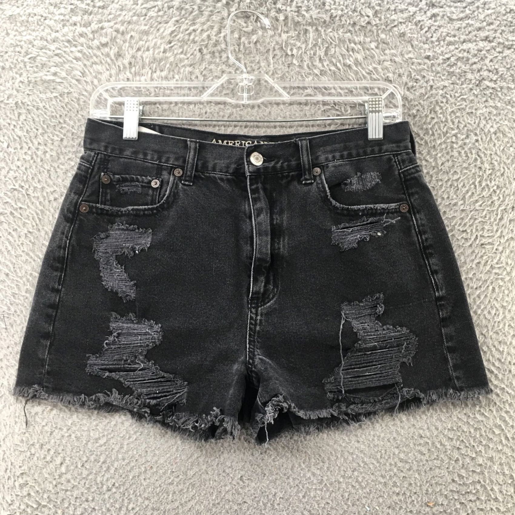 American Eagle Outfitters American Eagle Outfitters Mom Shorts Womens 6 Black Cotton Blend Distressed Zip Size 28" / US 6 / IT 42 - 2 Thumbnail