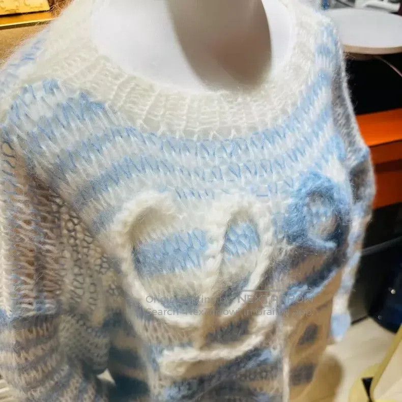 Loewe Loewe Light blue knitted sweater with big logo round neck, Size S / US 4 / IT 40 - 3 Thumbnail