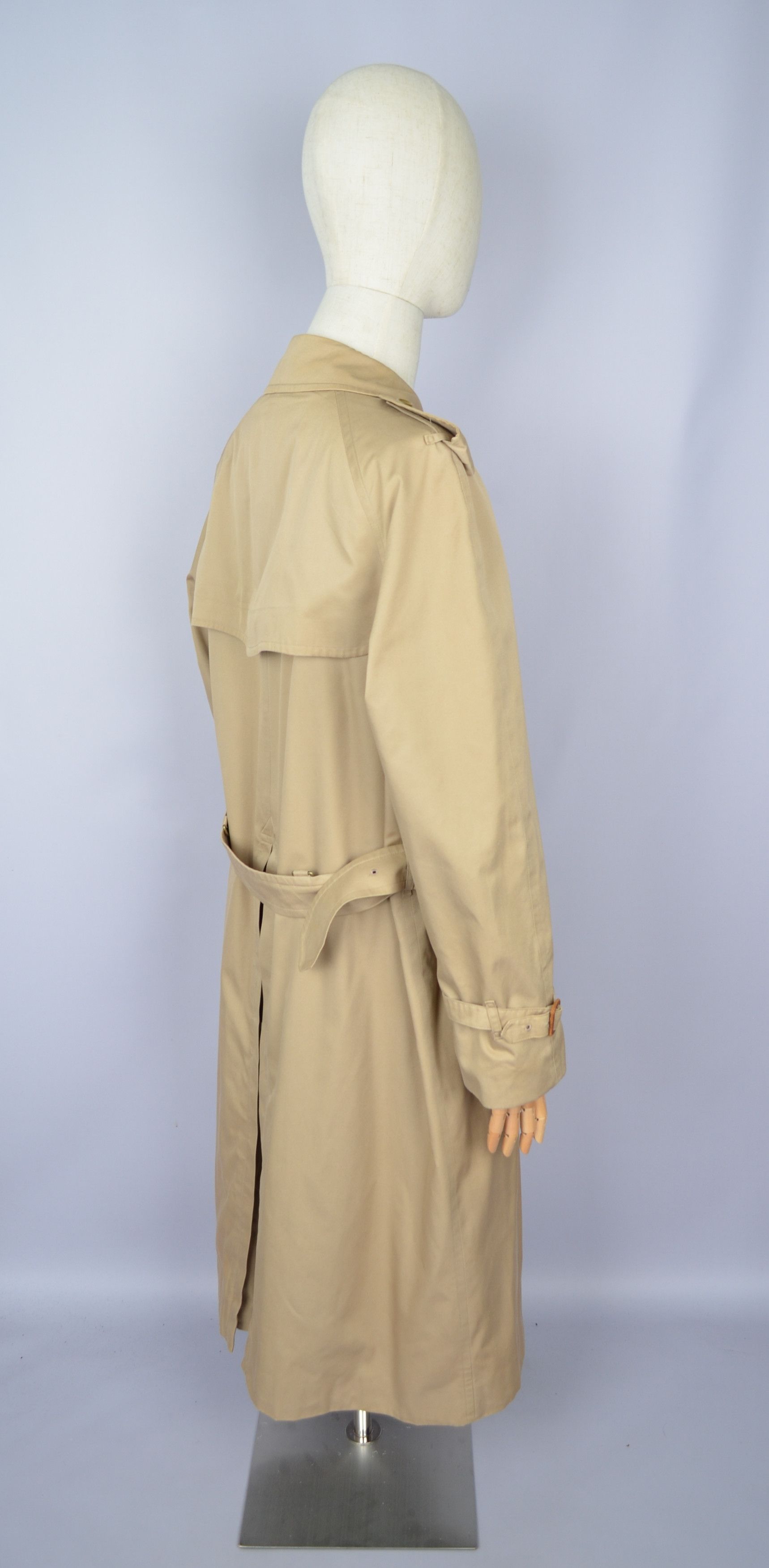 Burberry Prorsum × Vintage Burberry’s Iconic Double Breasted Trench Coat Size EU56/US46 Size US XL / EU 56 / 4 - 13 Thumbnail
