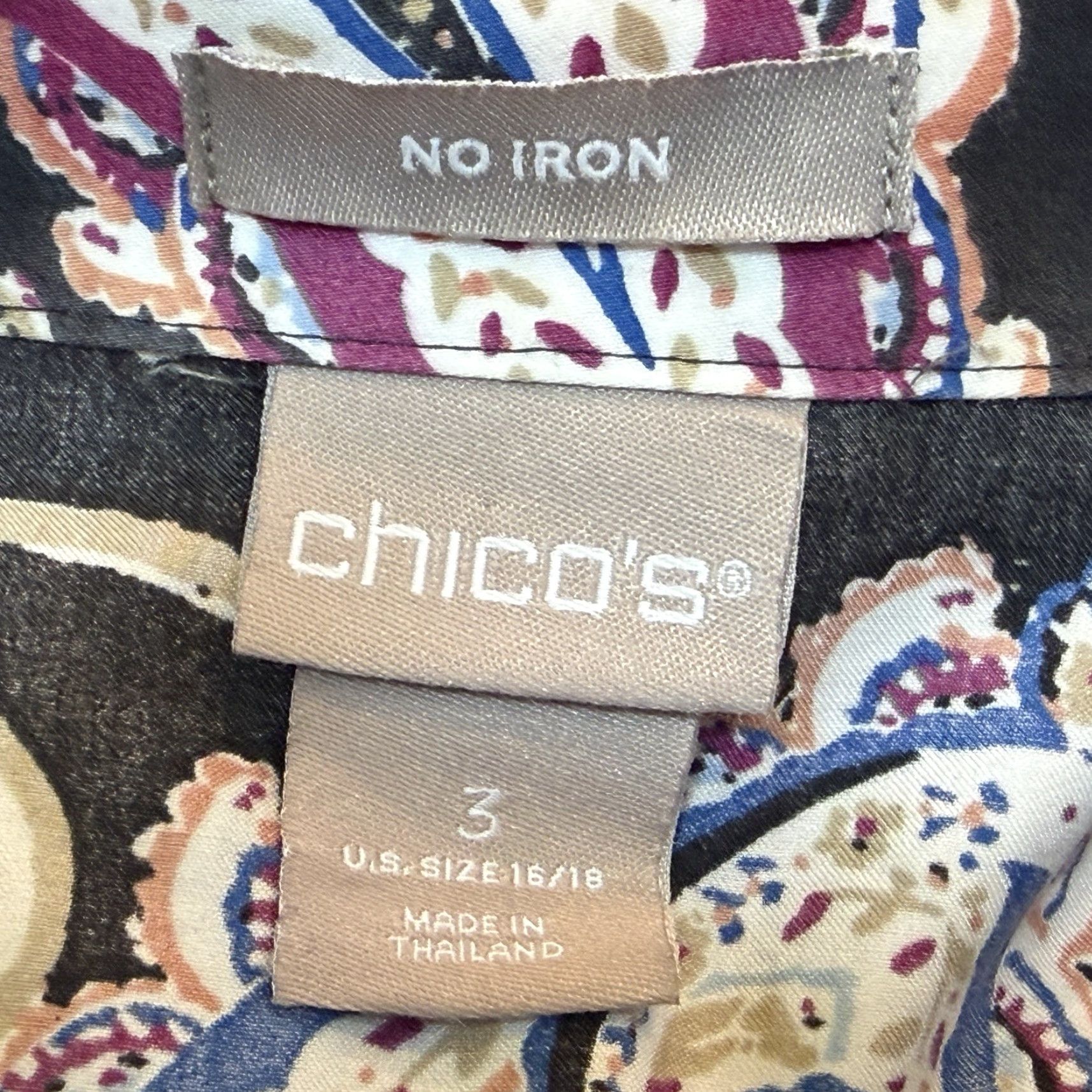 Vintage Chico’s Top Button Front No Iron 3 XL 16/18 Black Paisley Print Long Sleeve Women's Shirt Size XXL / US 16-18 / IT 52-54 - 5 Thumbnail
