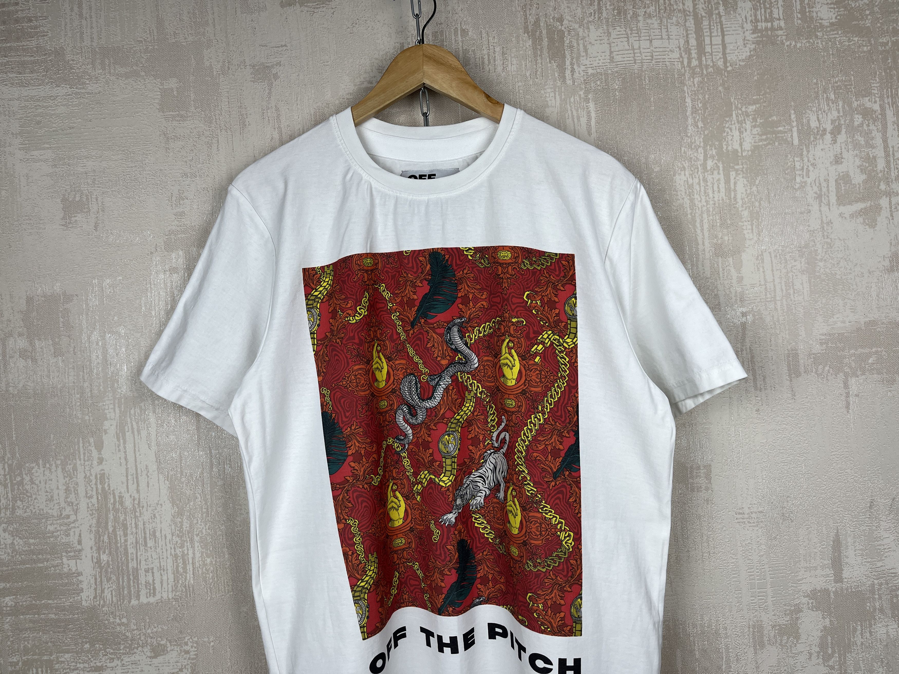 Other Off The Pitch T-shirt RRP 60 € Size US M / EU 48-50 / 2 - 3 Thumbnail