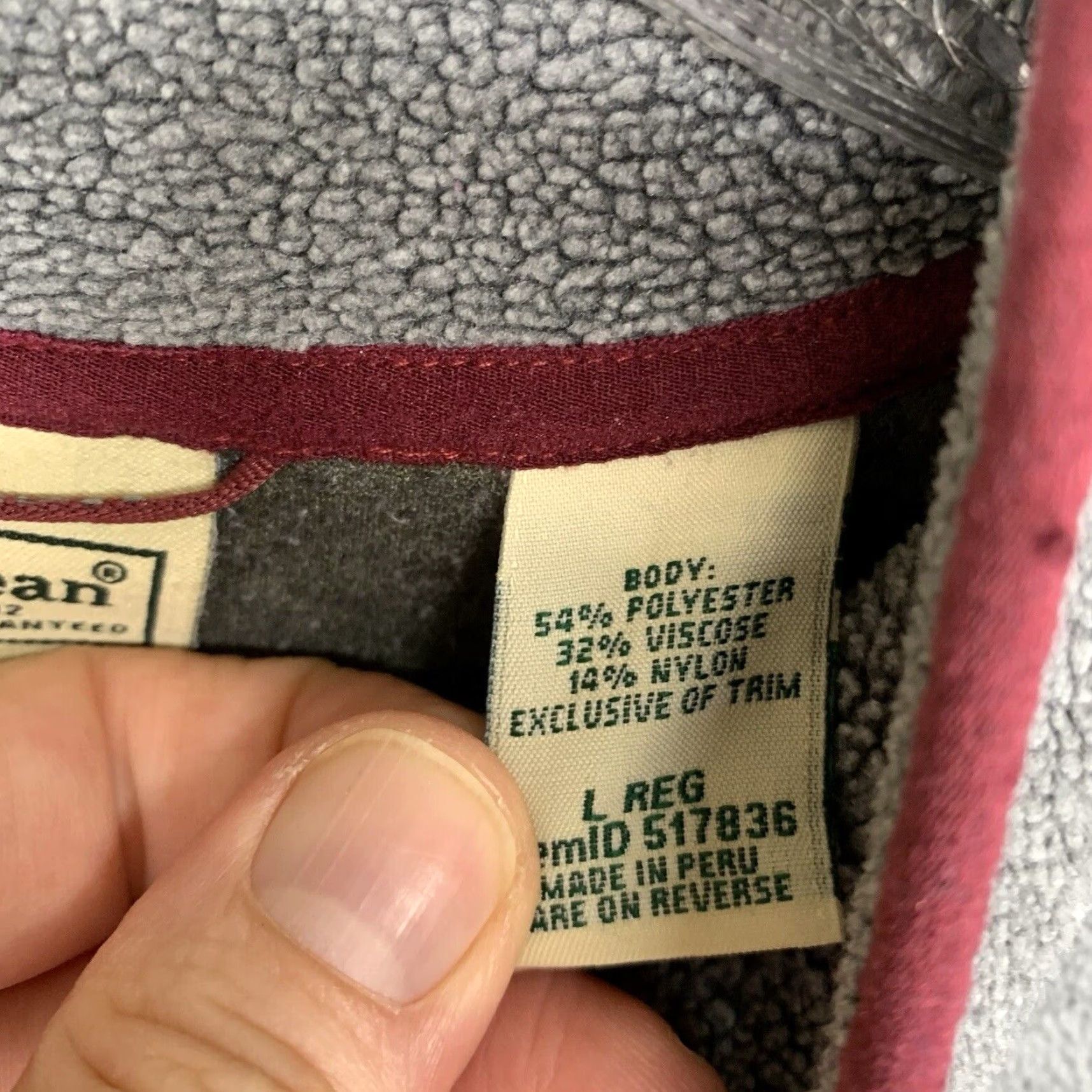 Vintage VINTAGE L.L. Bean Fleece Pullover Large Gray with Maroon Accents, Mock Neck, 90s Outdoor Mens Size US L / EU 52-54 / 3 - 6 Thumbnail