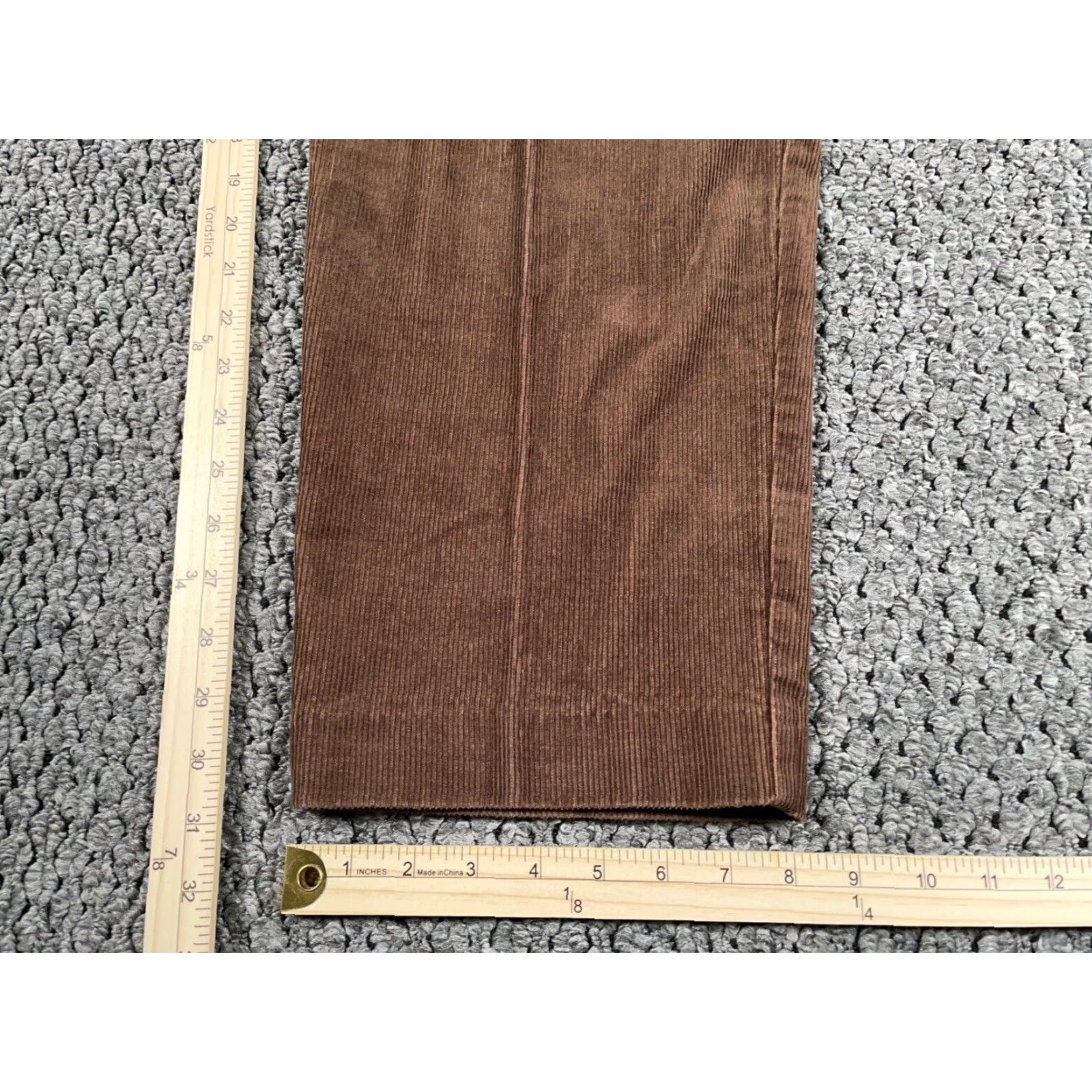 Izod IZOD Women's Pants Corduroy Pleated 14 Brown Lightweight Cotton Rayon 90s Casual Preppy, Inseam 31, High Rise, Straight Leg, Regular, IZOD Club Size 36" / US 14 / IT 50 - 6 Thumbnail