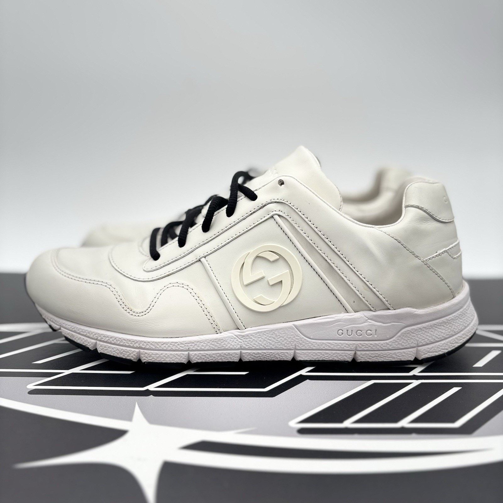 Gucci Gucci Leather Low Top ' White ' | GOOD CONDITION! Size US 6.5 / EU 39-40 - 1 Thumbnail