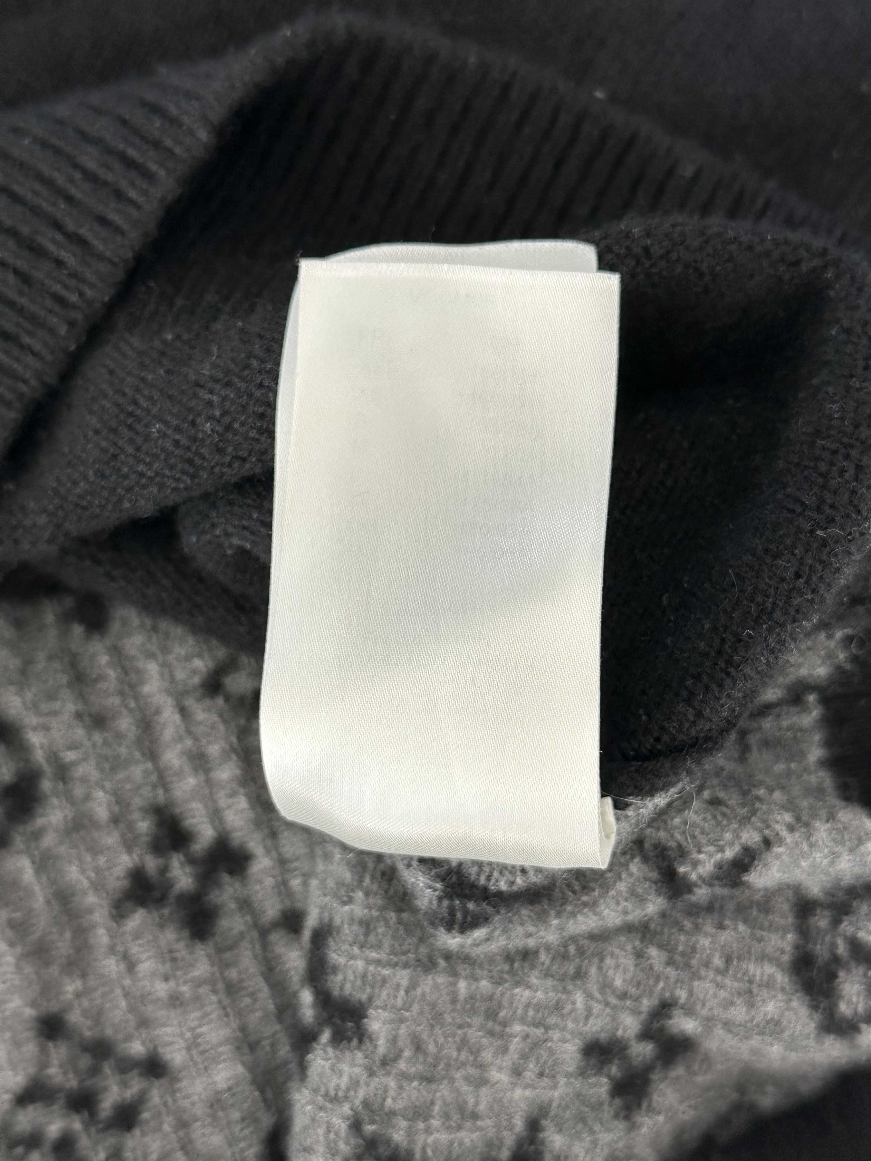 Louis Vuitton Louis Vuitton Black & Grey Monogram Cashmere Sweater Size US L / EU 52-54 / 3 - 6 Thumbnail
